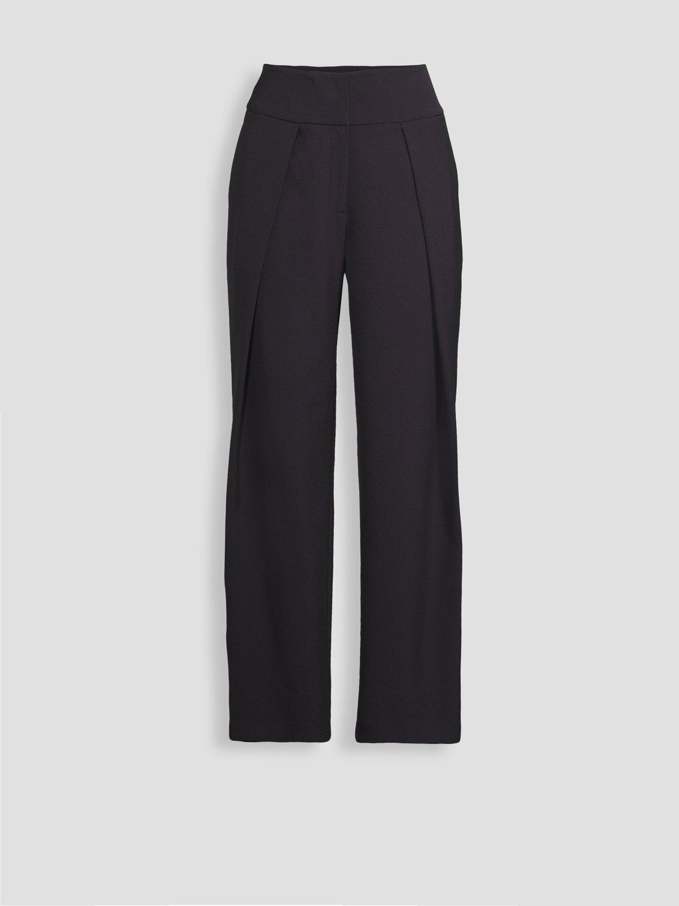 Image 7 of 7 of Michelle Keegan Tailored Barrel Leg Trouser - Navy