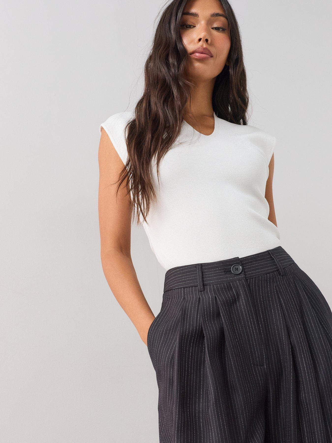 Image 5 of 7 of The Very Collection Womens Three Pleat Pinstripe Barrel Leg Trousers&nbsp;- Navy