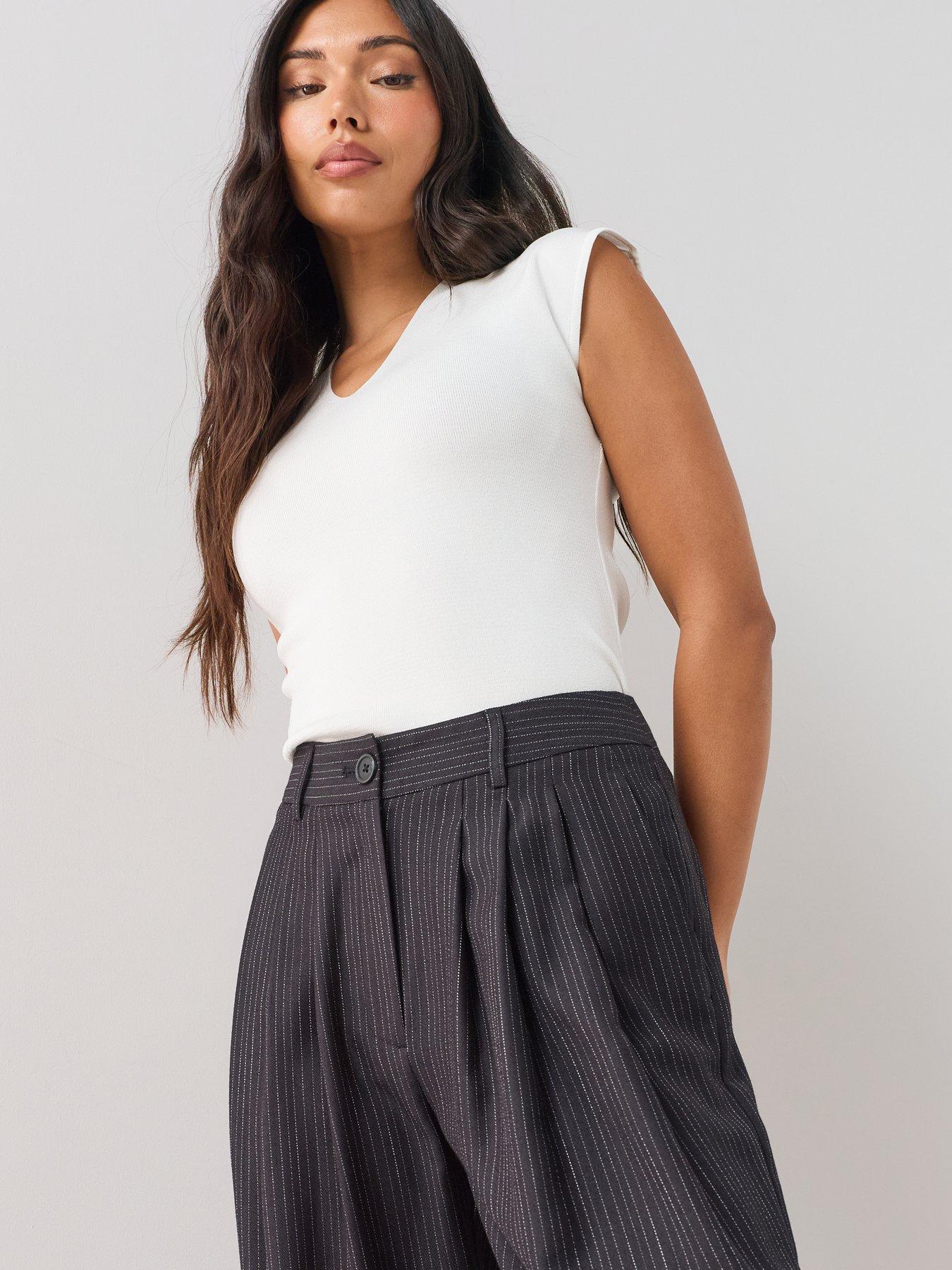 Image 6 of 7 of The Very Collection Womens Three Pleat Pinstripe Barrel Leg Trousers&nbsp;- Navy