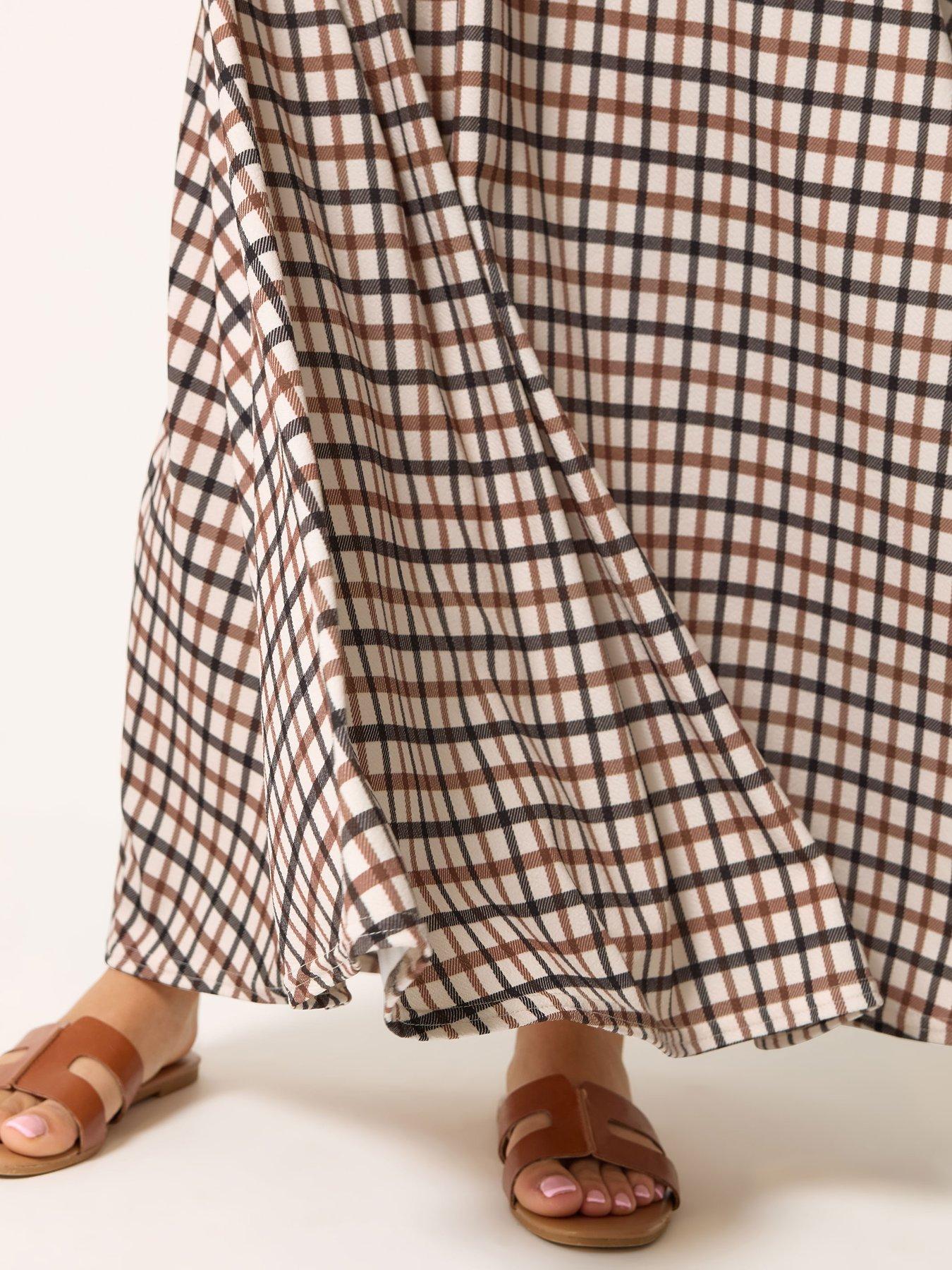 Image 4 of 5 of PixieGirl Petite Soft Touch Wide Leg Trousers