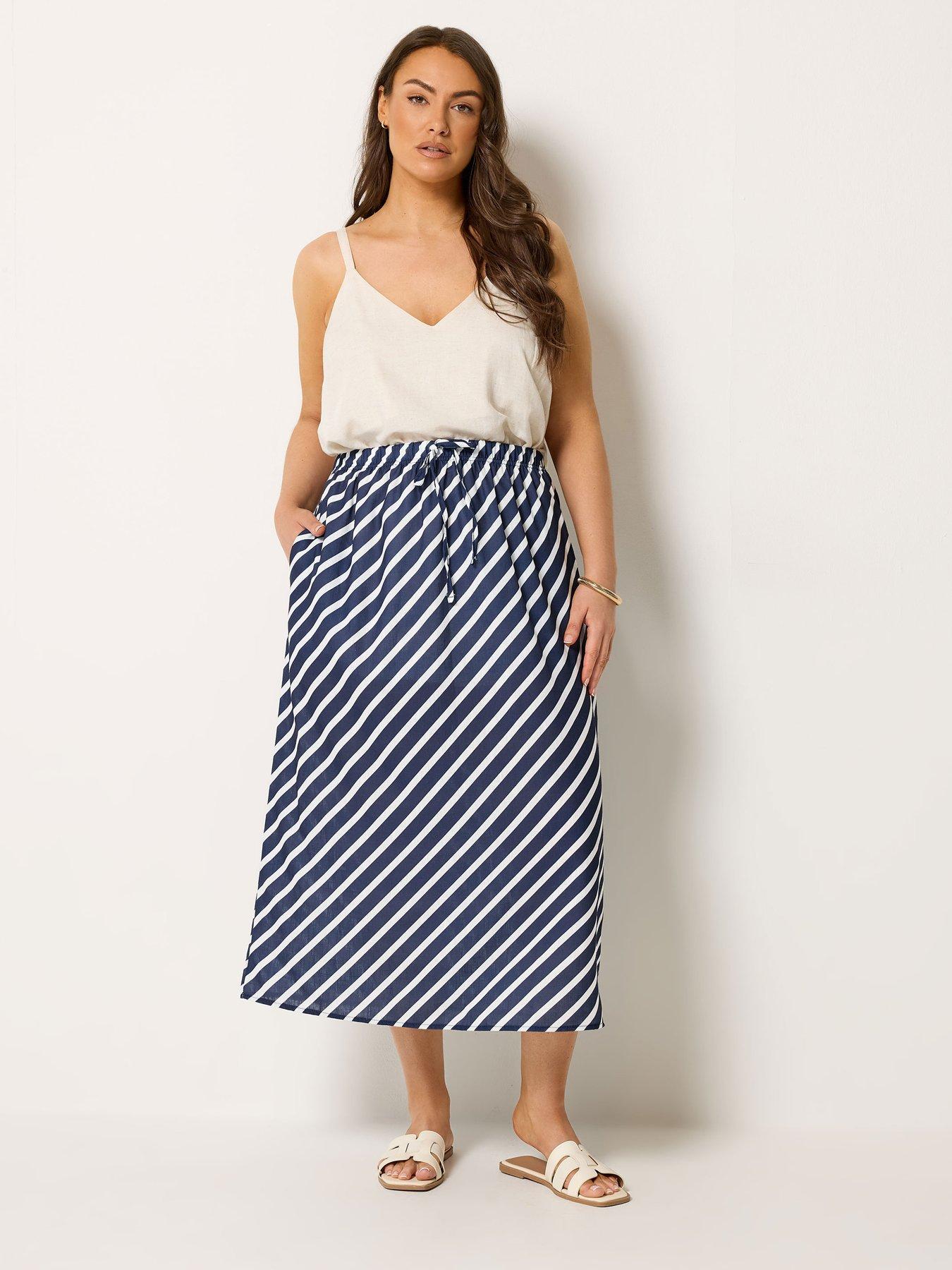 Image 3 of 5 of Yours Curve Linen Look Stripe Skirt - Blue