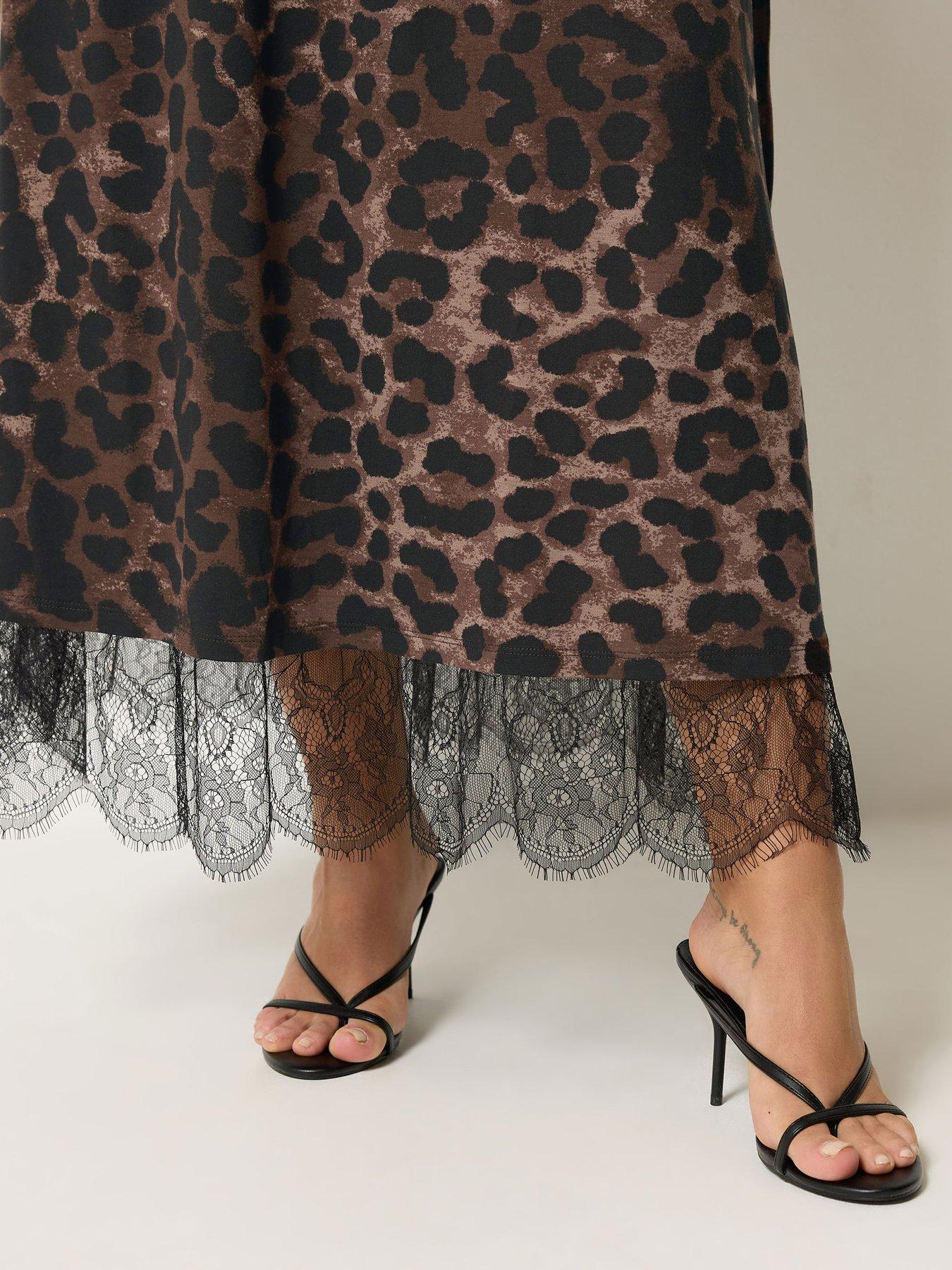 Image 4 of 5 of Yours Curve Chocolate Leopard Maxi Skirt - Brown