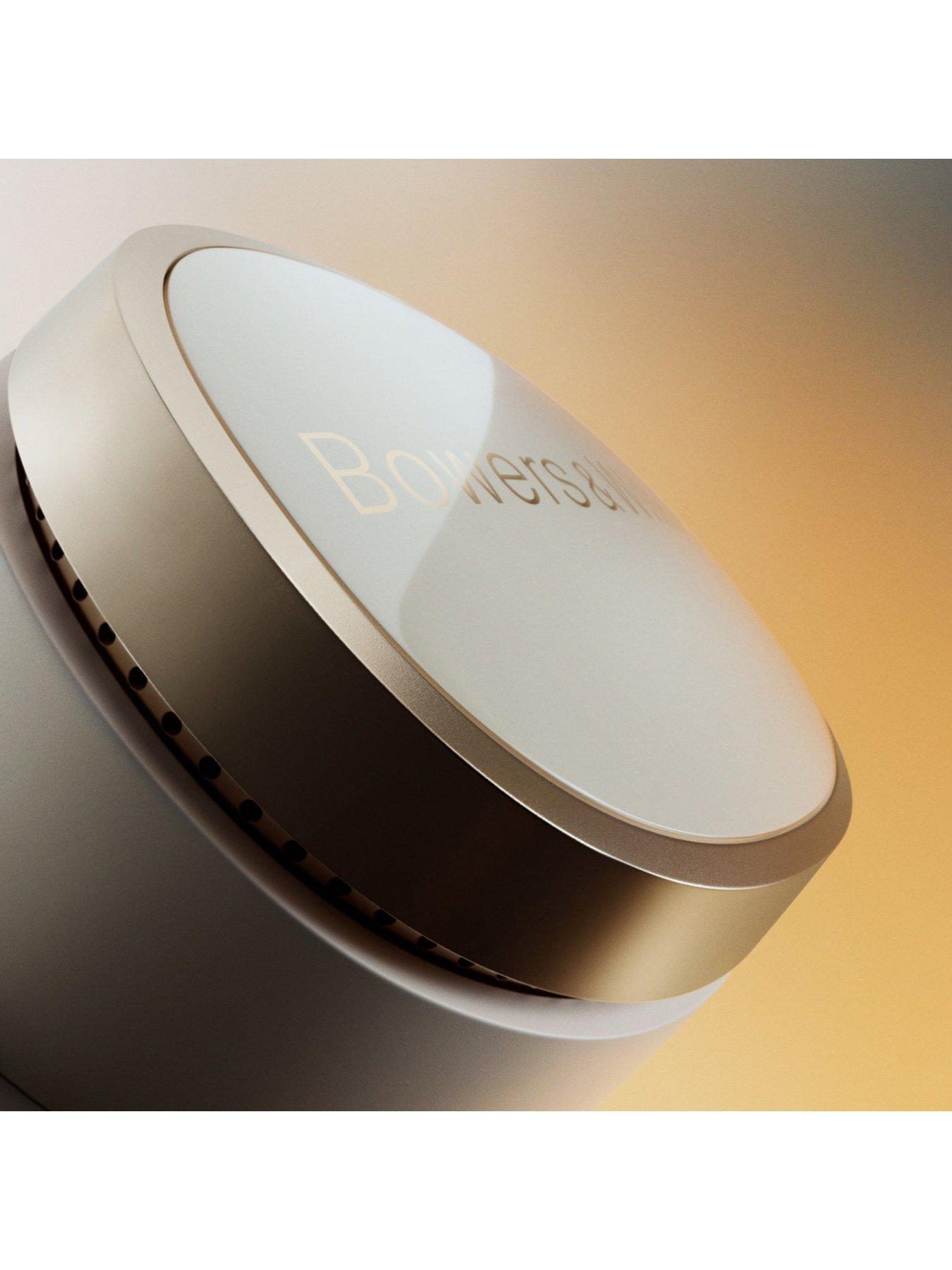 Image 6 of 7 of Bowers & Wilkins Pi8 true wireless headphones