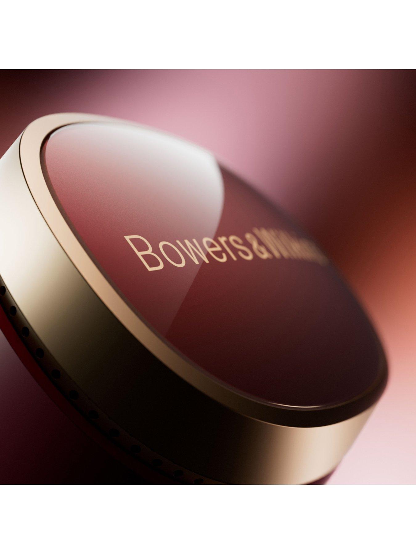 Image 6 of 7 of Bowers & Wilkins Pi8 True Wireless headphones