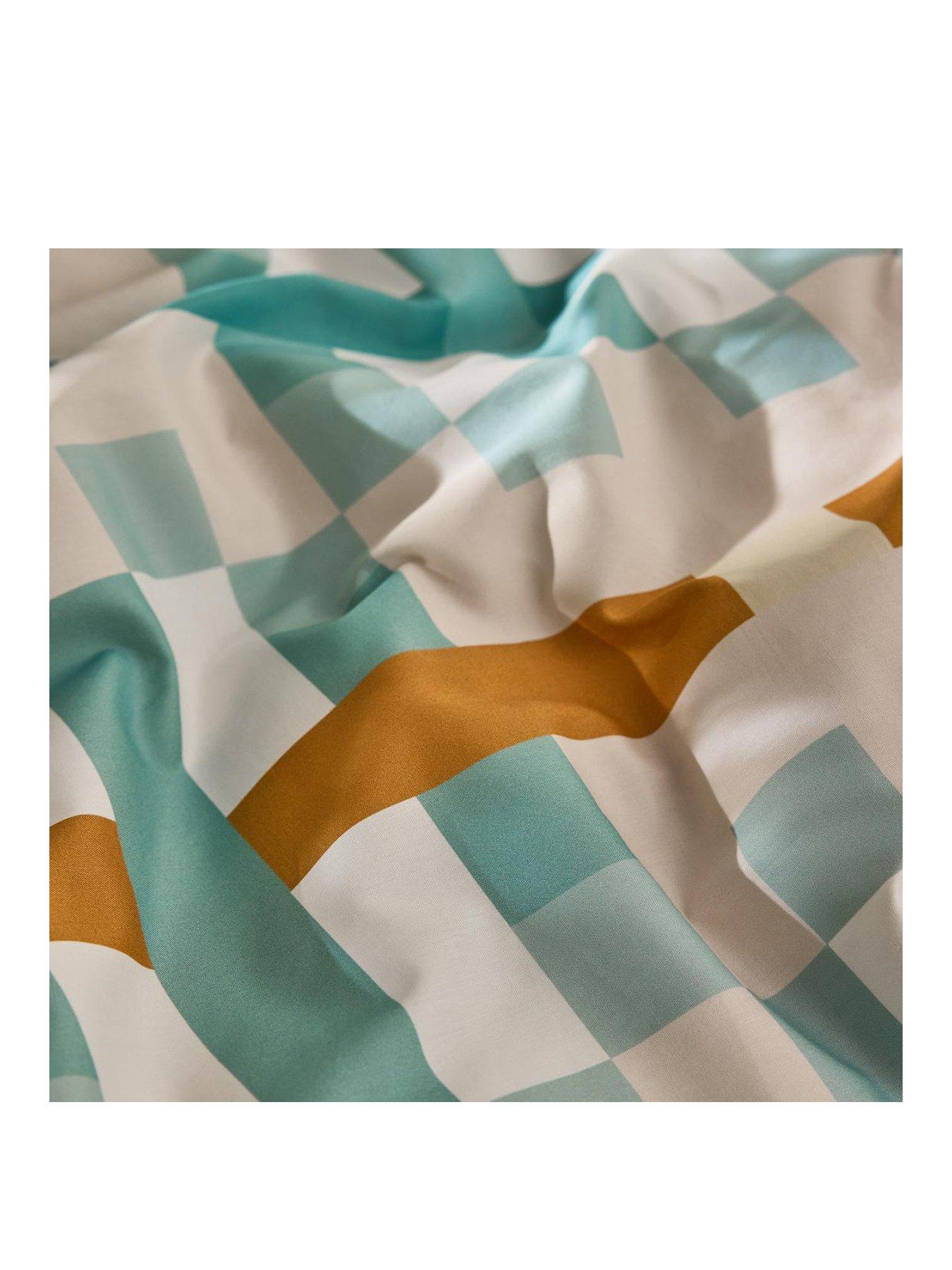 Image 2 of 3 of Made Carys Super King Duvet Set Green