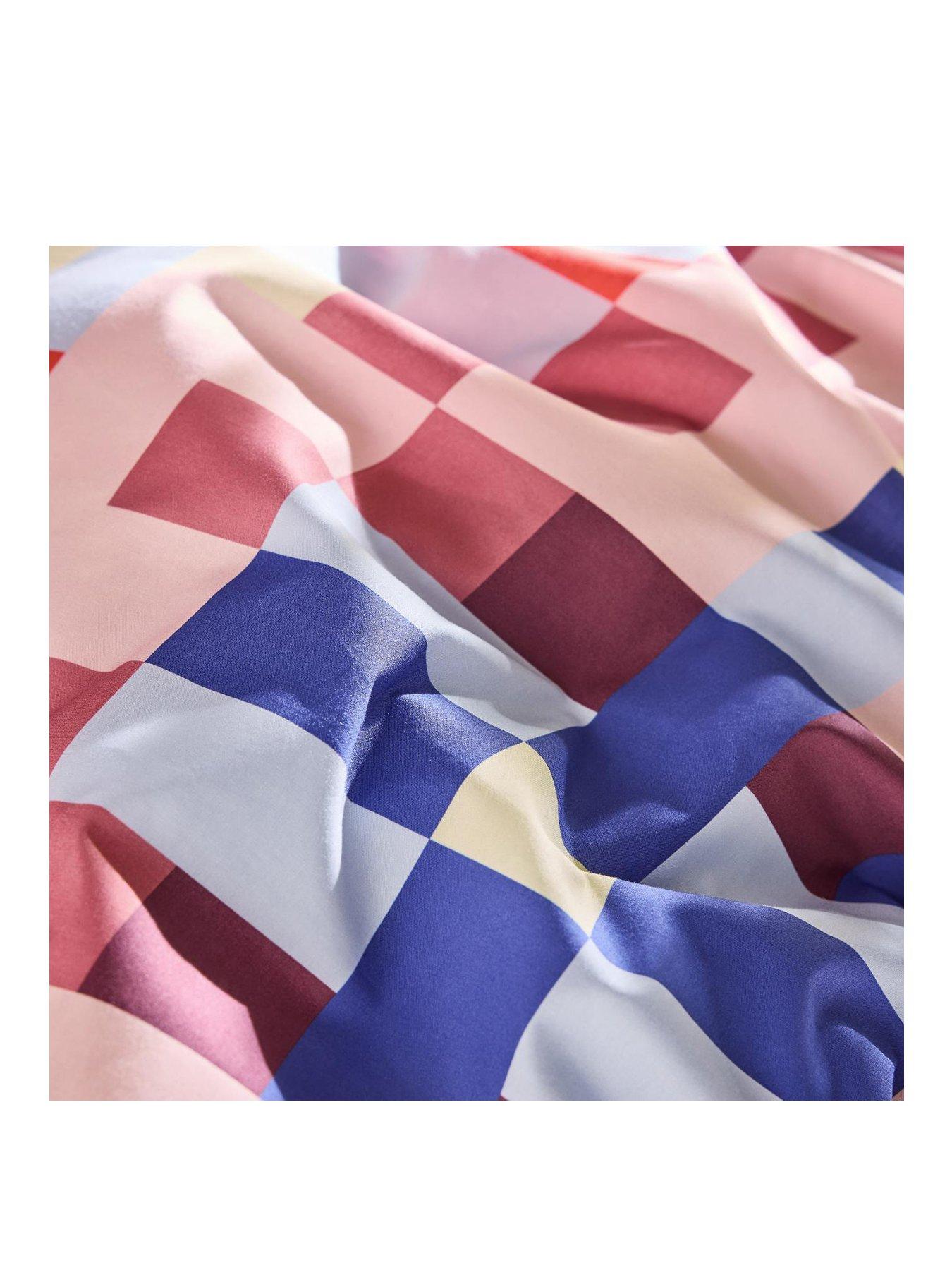 Image 2 of 3 of Made Carys Double Duvet Set Multi