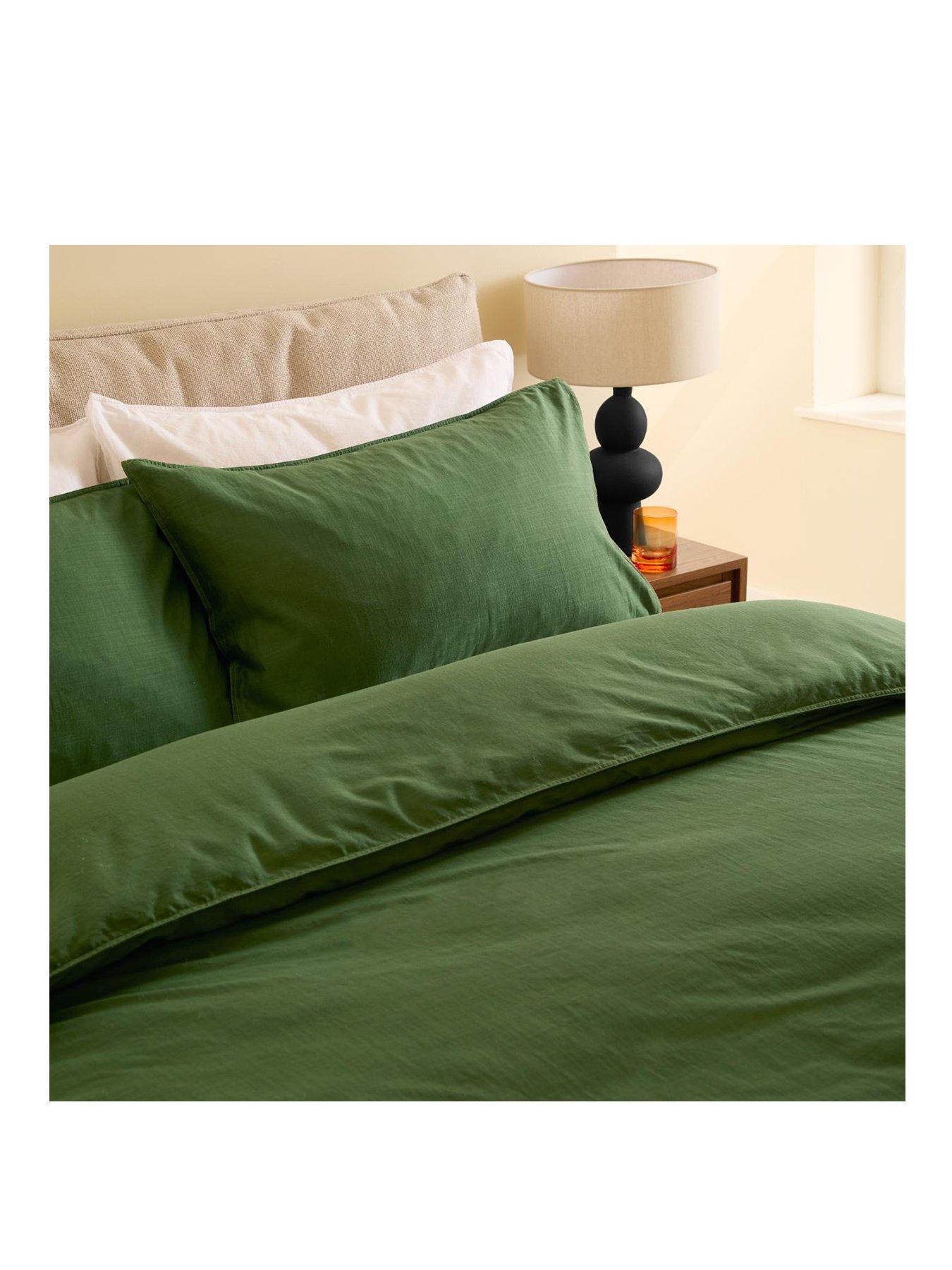 made-textured-cotton-duvet-set-dark-greenstillFront