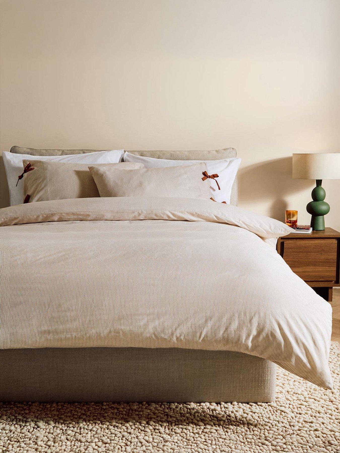 Image 1 of 3 of Made Ansel Single Duvet Set Natural