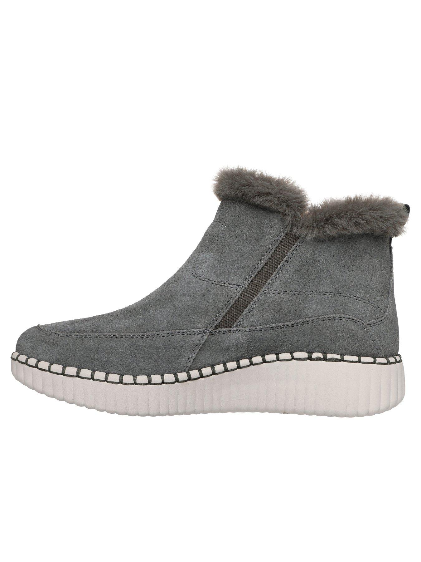 Image 6 of 6 of Skechers Wilshire Blvd Fresh Zip Size Zip Mid Bootie W/air-cooled Mf - Olive Suede/faux Fur