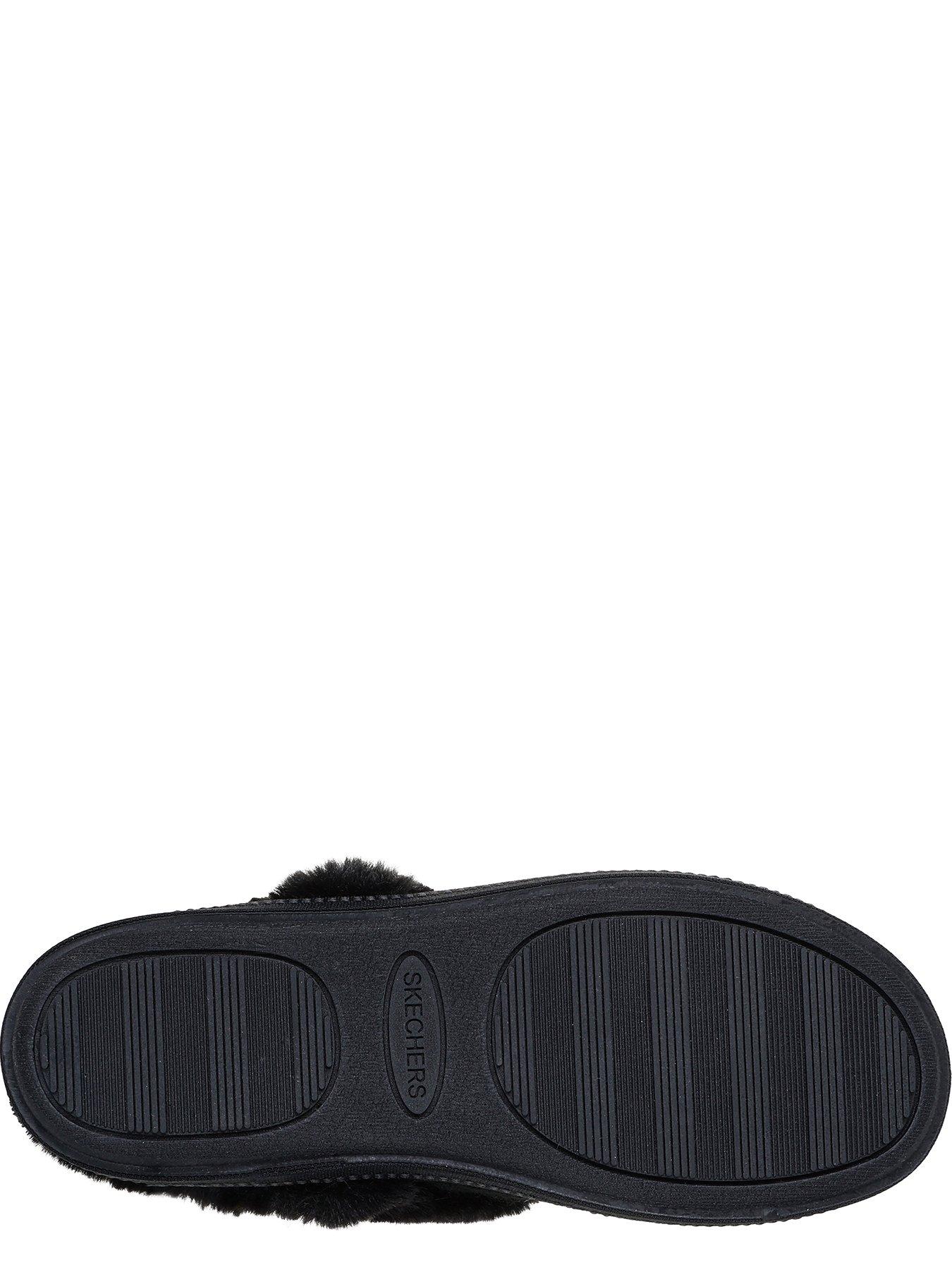 Image 4 of 6 of Skechers Cozy Campfire Frosty Promise Quilted Faux Fur Knit Button Slipper W/ Memory Foam - Black Knit/faux Fur