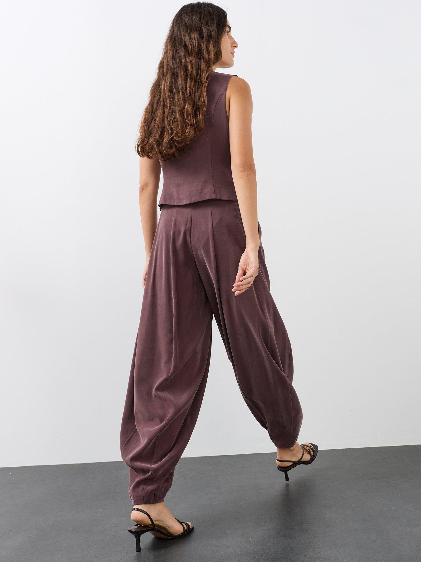 Image 2 of 7 of The Very Collection Women's Sleeveless Tailored Button Front Waistcoat - Brown