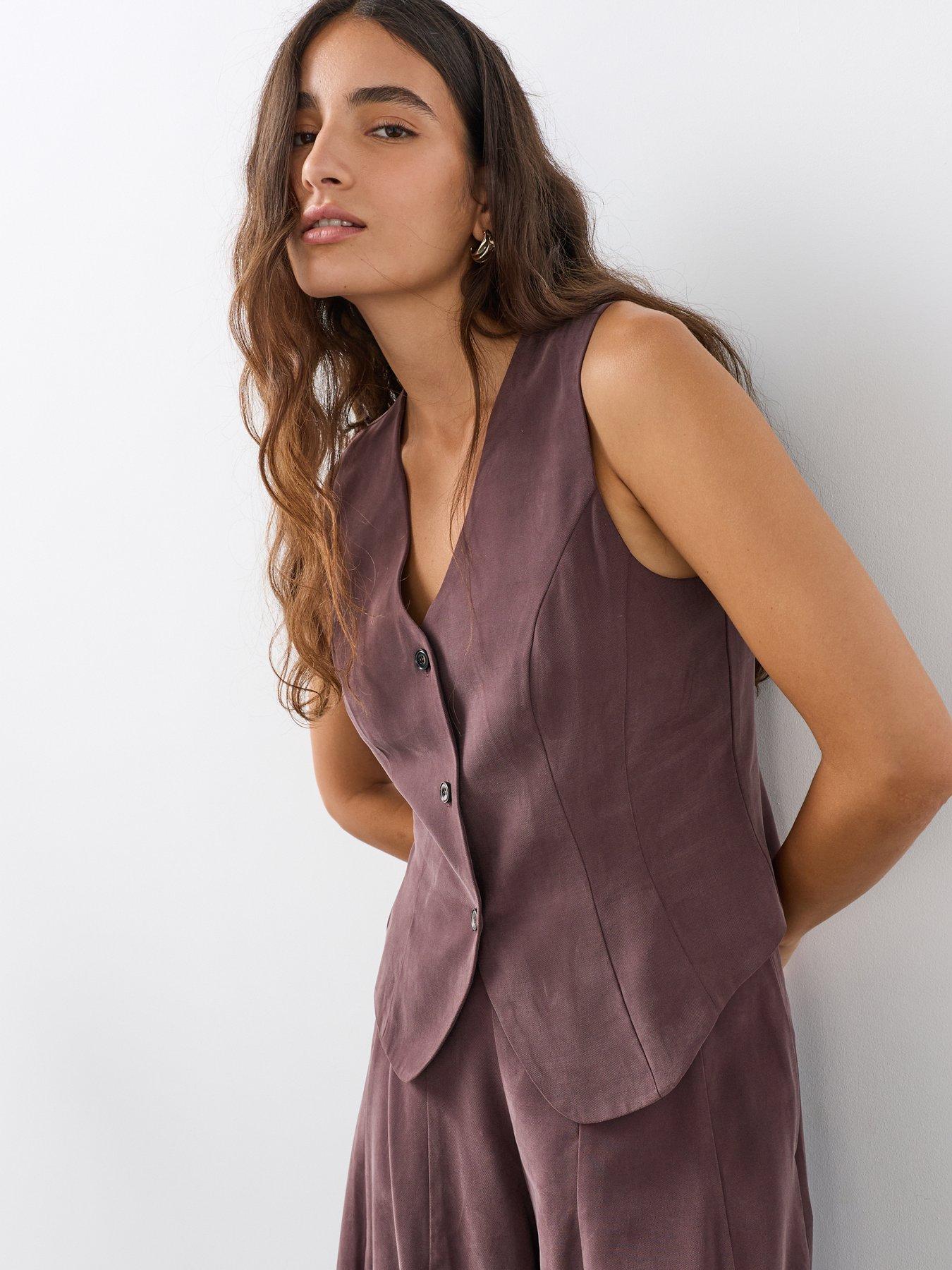 Image 6 of 7 of The Very Collection Women's Sleeveless Tailored Button Front Waistcoat - Brown
