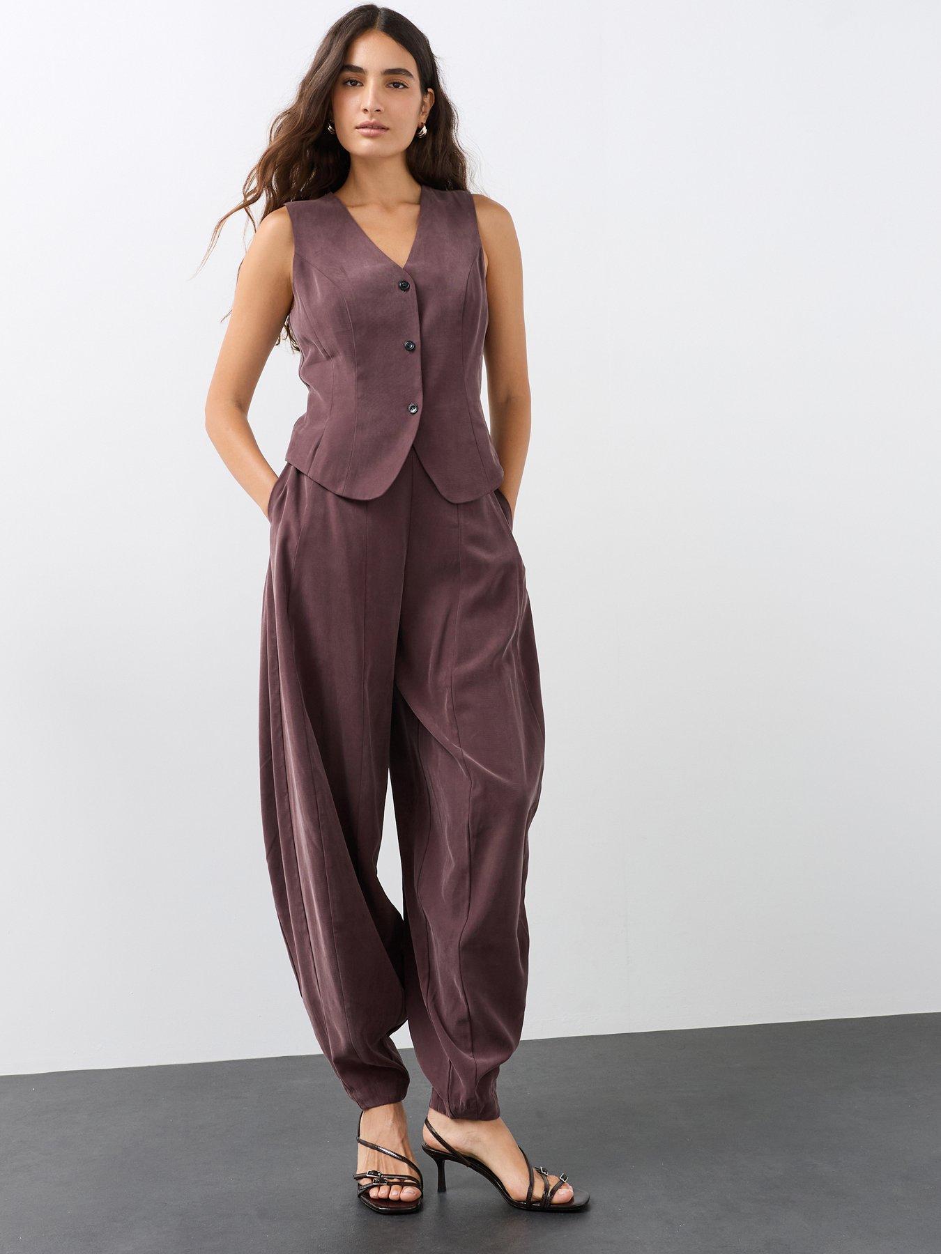 Image 1 of 7 of The Very Collection Womens Pleated Balloon Trousers - Purple