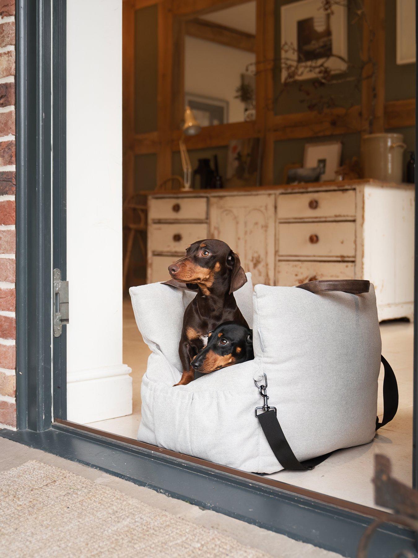 Lords and Labradors Easy Traveller in Slate by Lords & Labradors