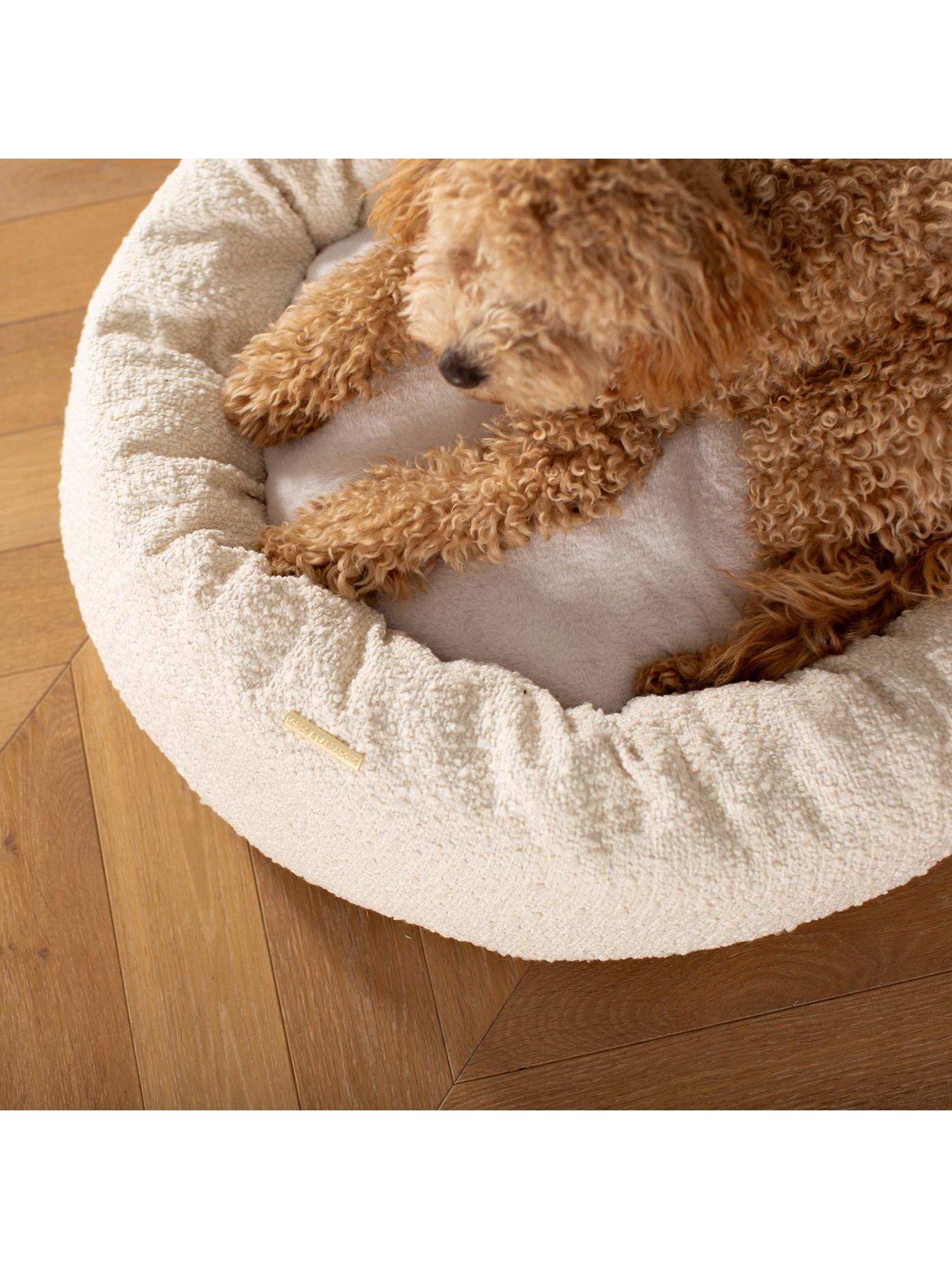 Image 3 of 4 of Lords and Labradors L&L Donut Bed w/inner Ivory Boucle L