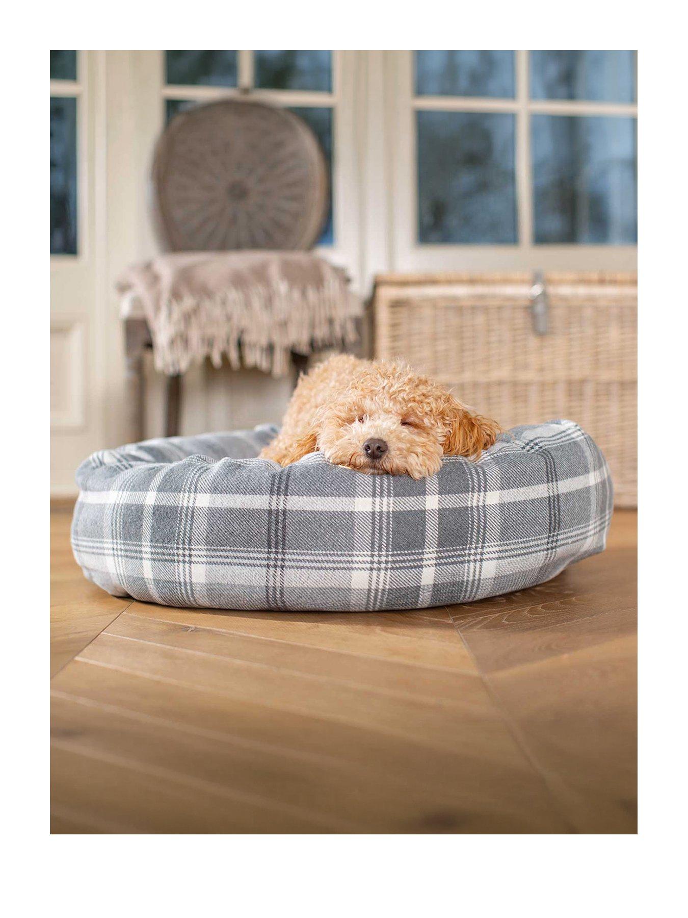 Lords and Labradors L&L Donut Bed w/inner Balmoral Dove Grey M