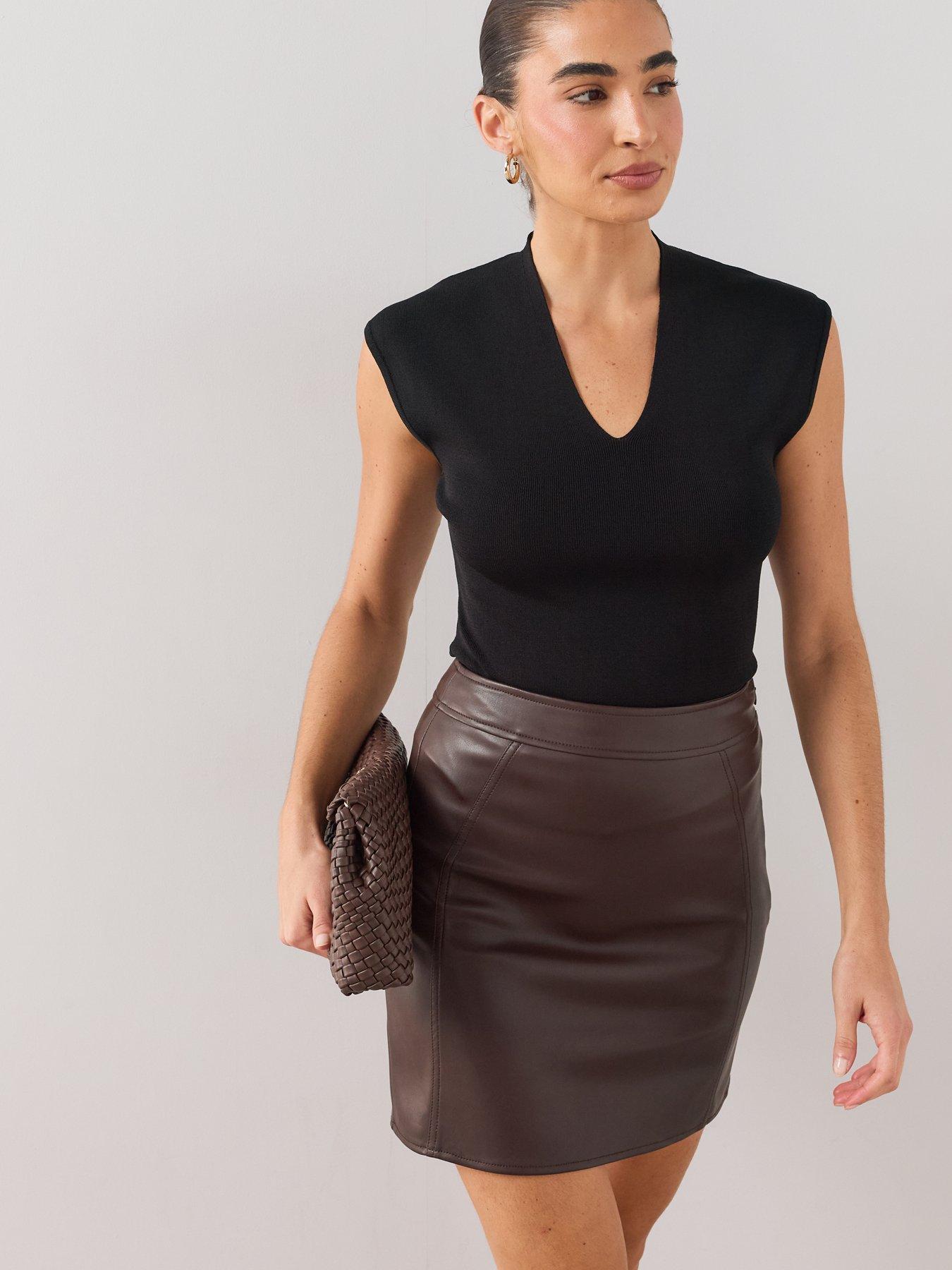 Image 6 of 7 of The Very Collection Pu Mini Skirt - Brown