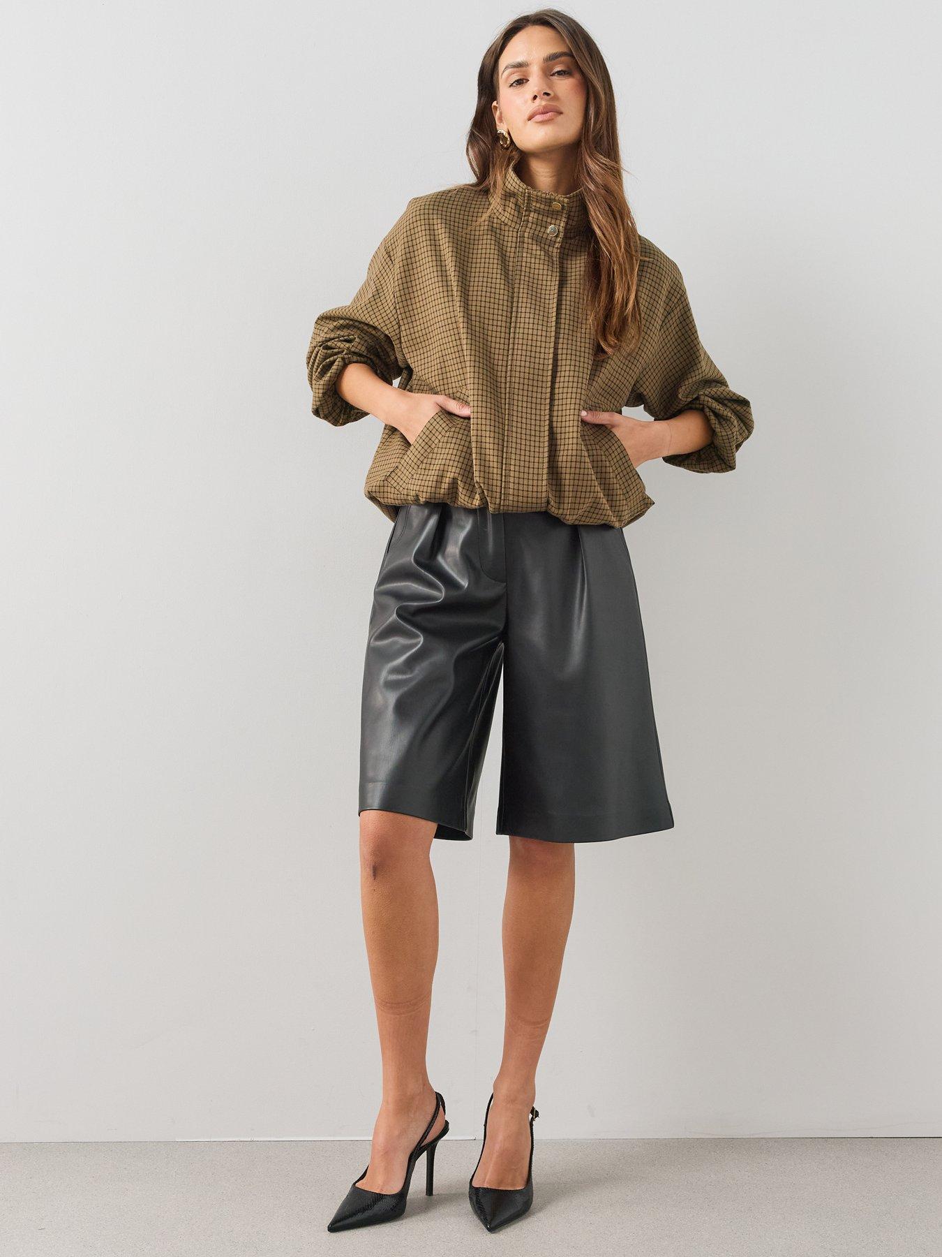 Image 3 of 7 of The Very Collection Pu Tailored Jorts