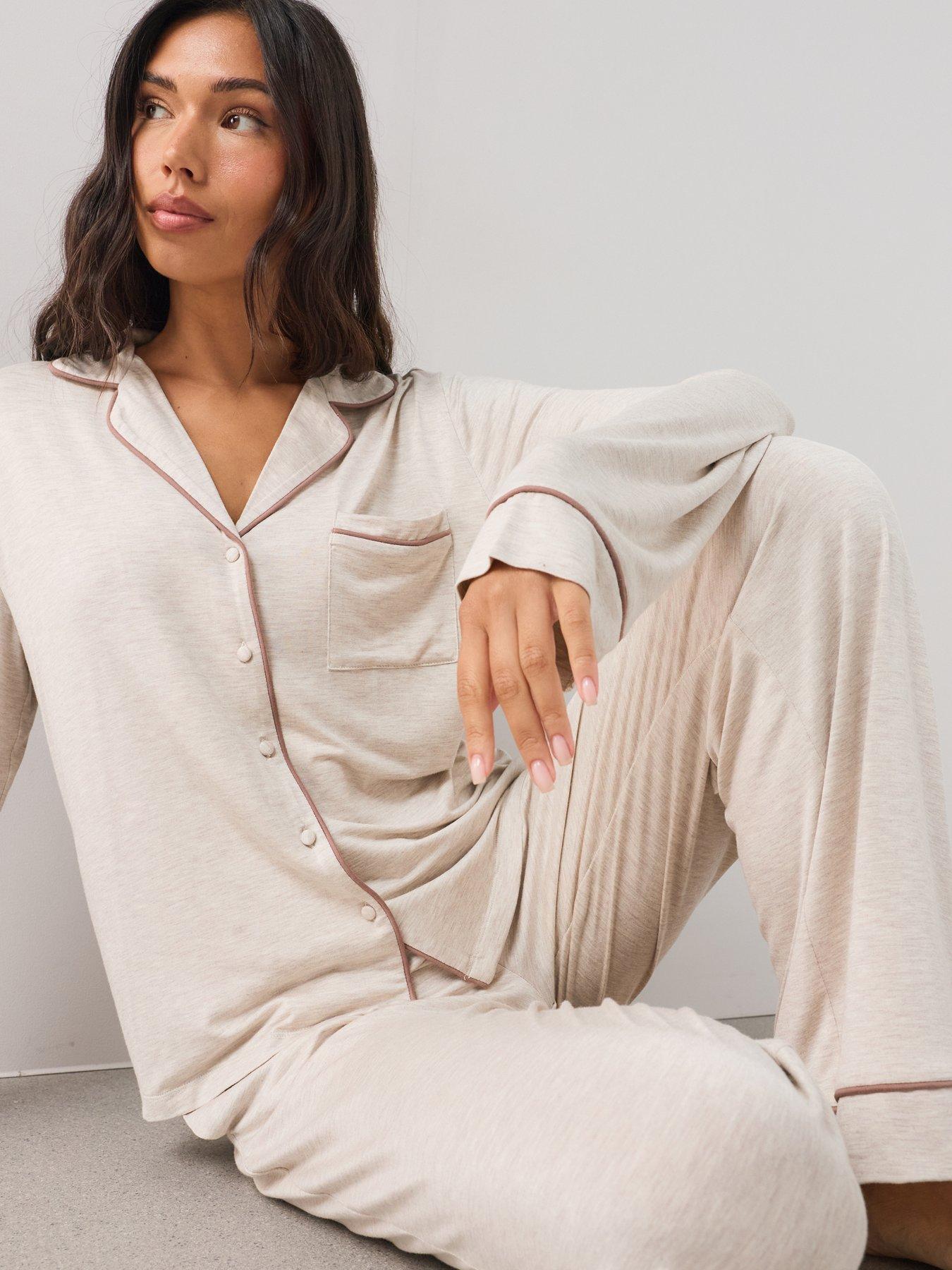 Image 3 of 7 of The Very Collection Jersey Revere Pyjama Set - Beige