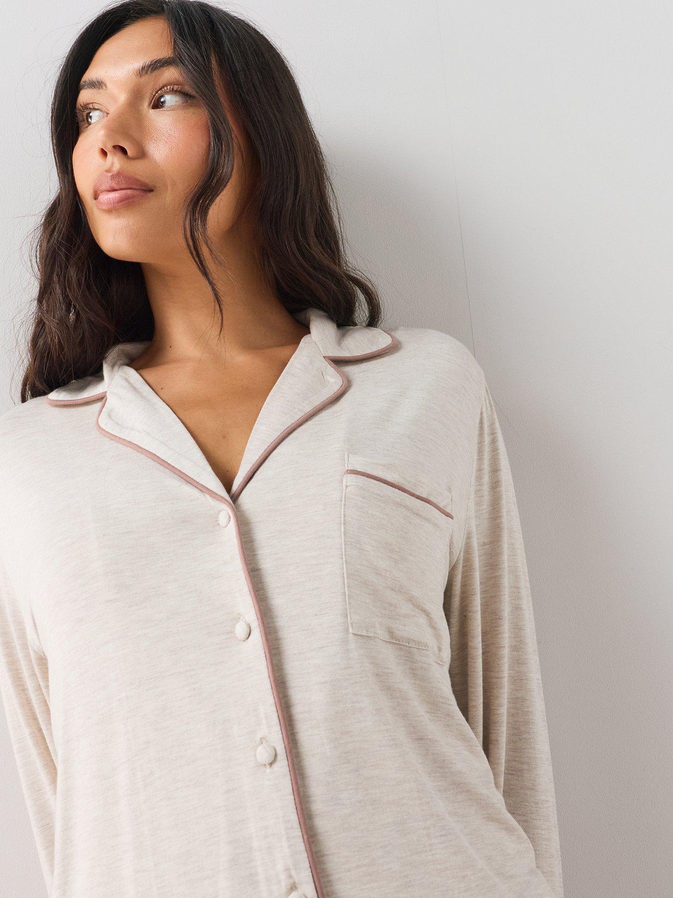 Image 5 of 7 of The Very Collection Jersey Revere Pyjama Set - Beige