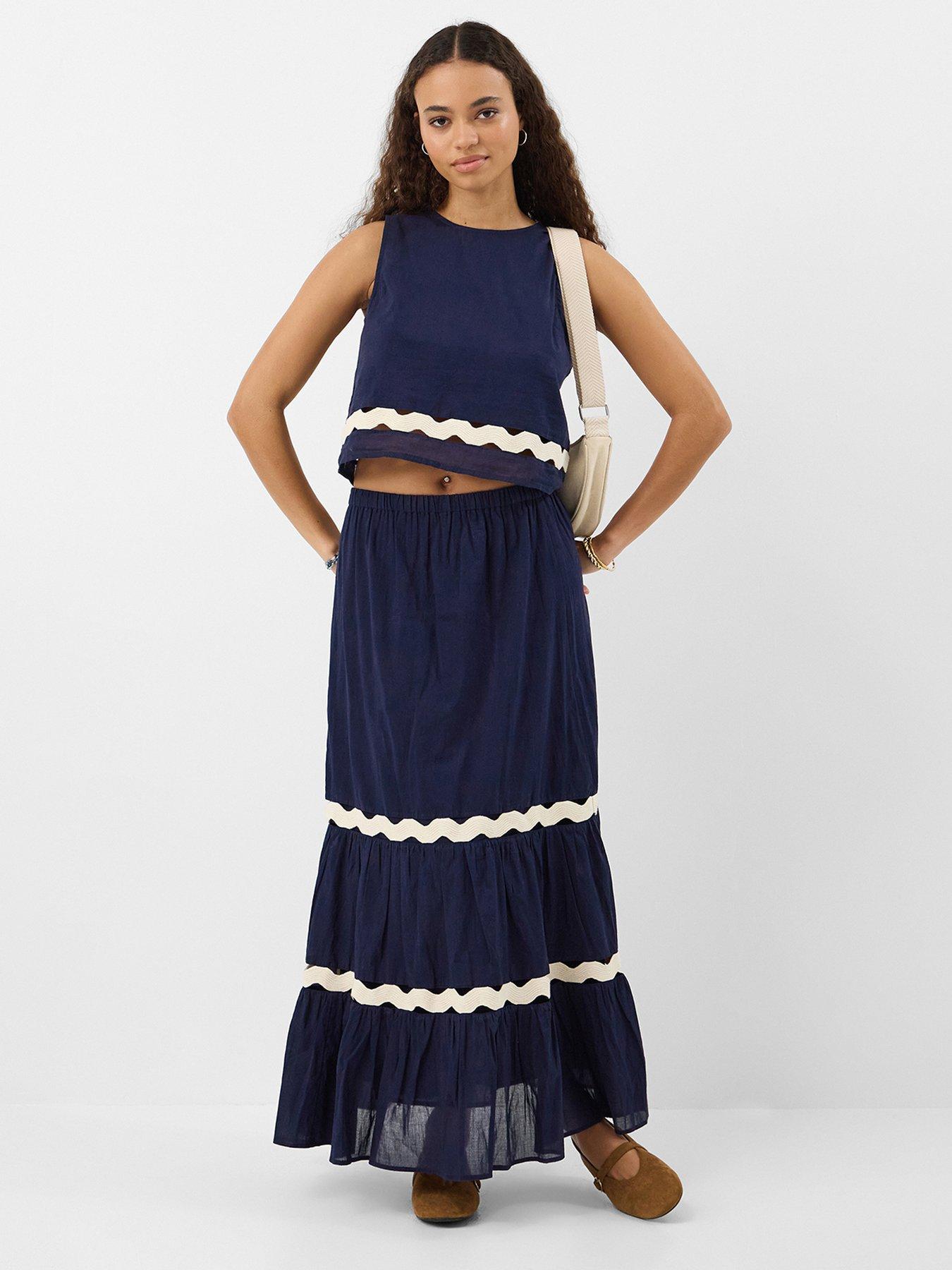 accessorize-ric-rac-sleeveless-topback