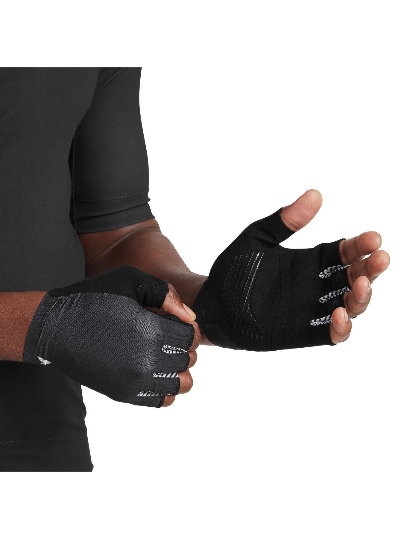 altura-progel-cycling-mitts-blackoutfit