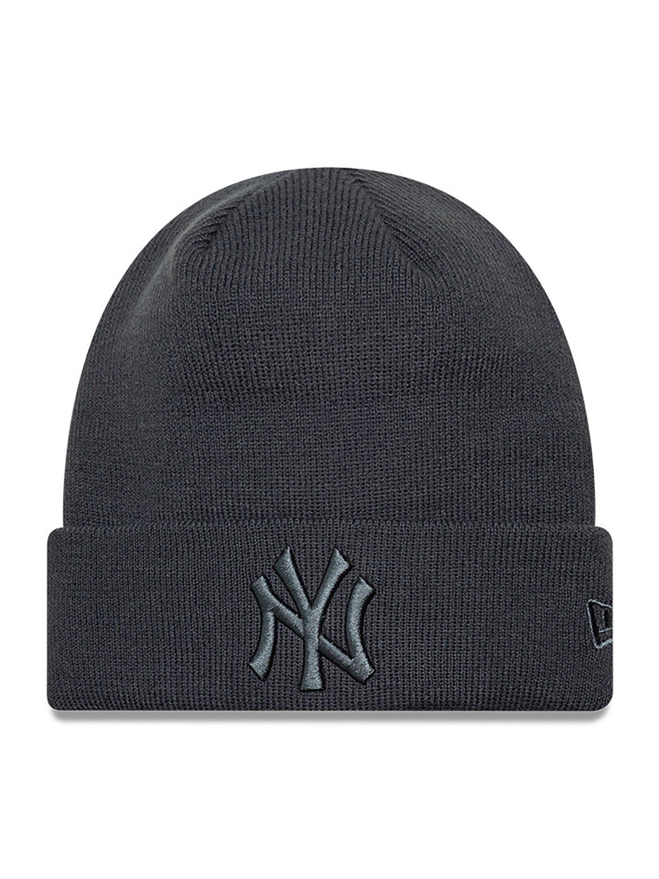 Image 3 of 3 of New Era Unisex MLB League Essential NY Yankees Beanie - Black