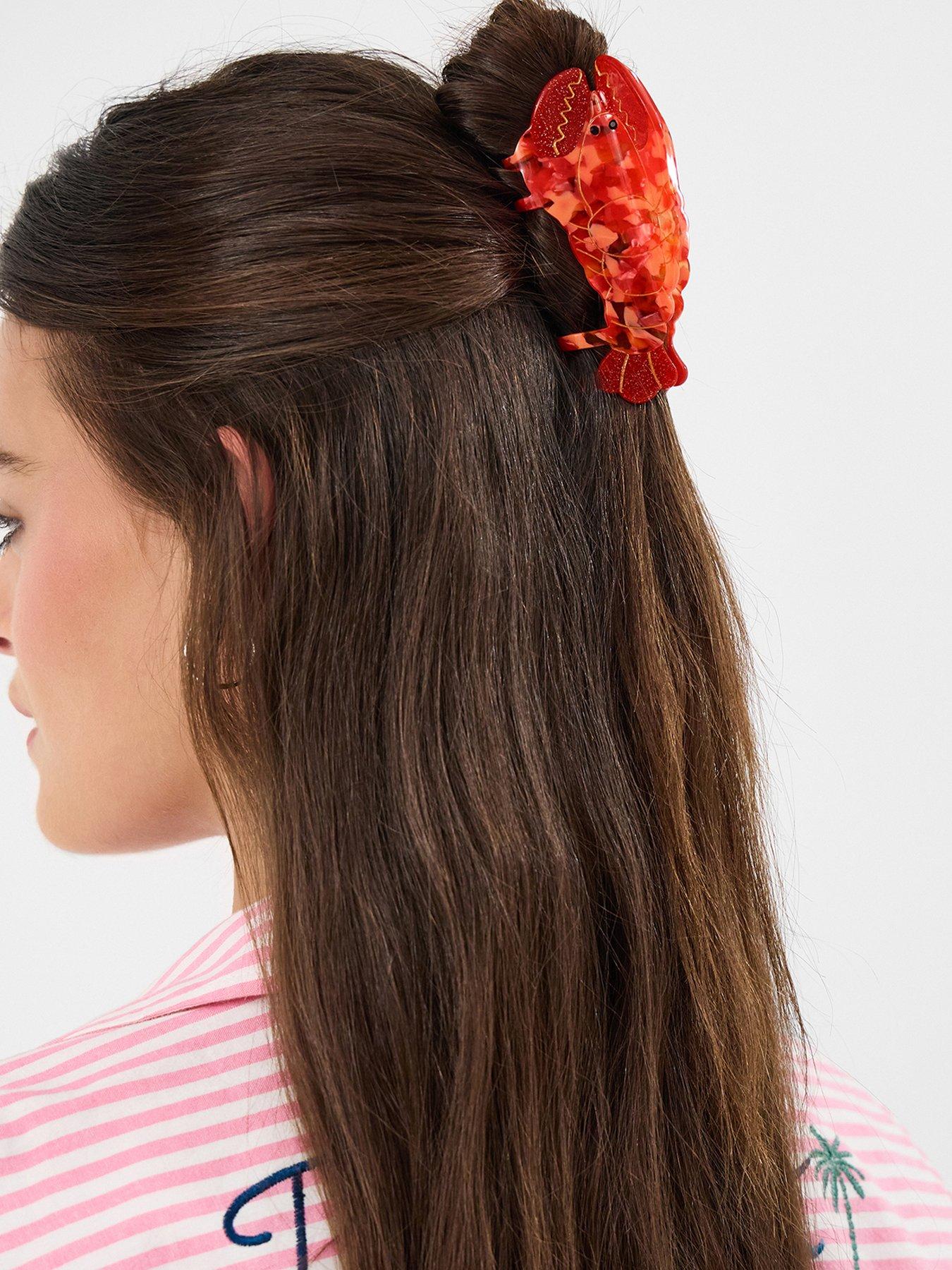 Image 2 of 3 of Accessorize Larry Lobster Claw Clip