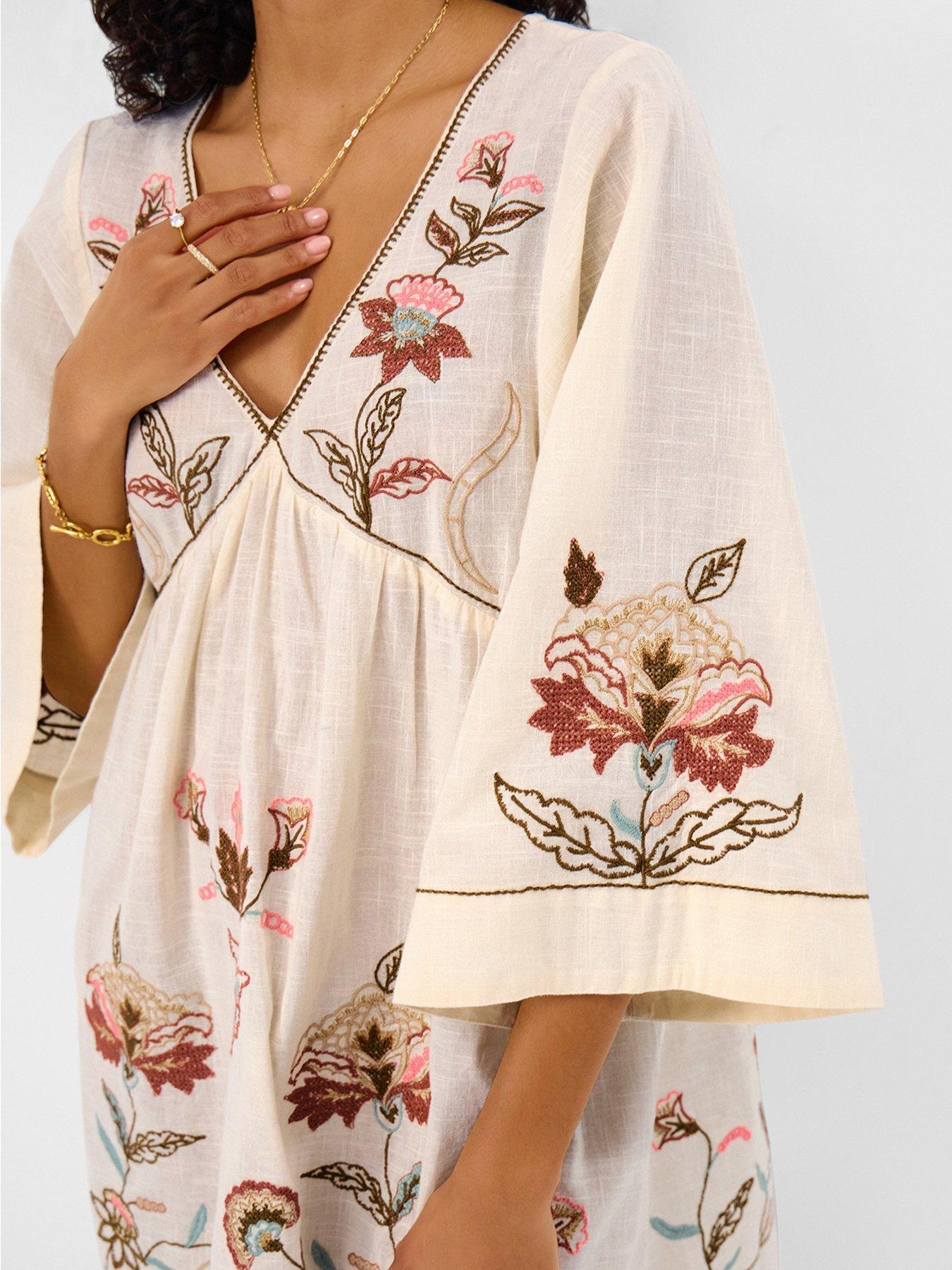 Image 3 of 5 of Accessorize Statement Embellished Kaftan - Cream