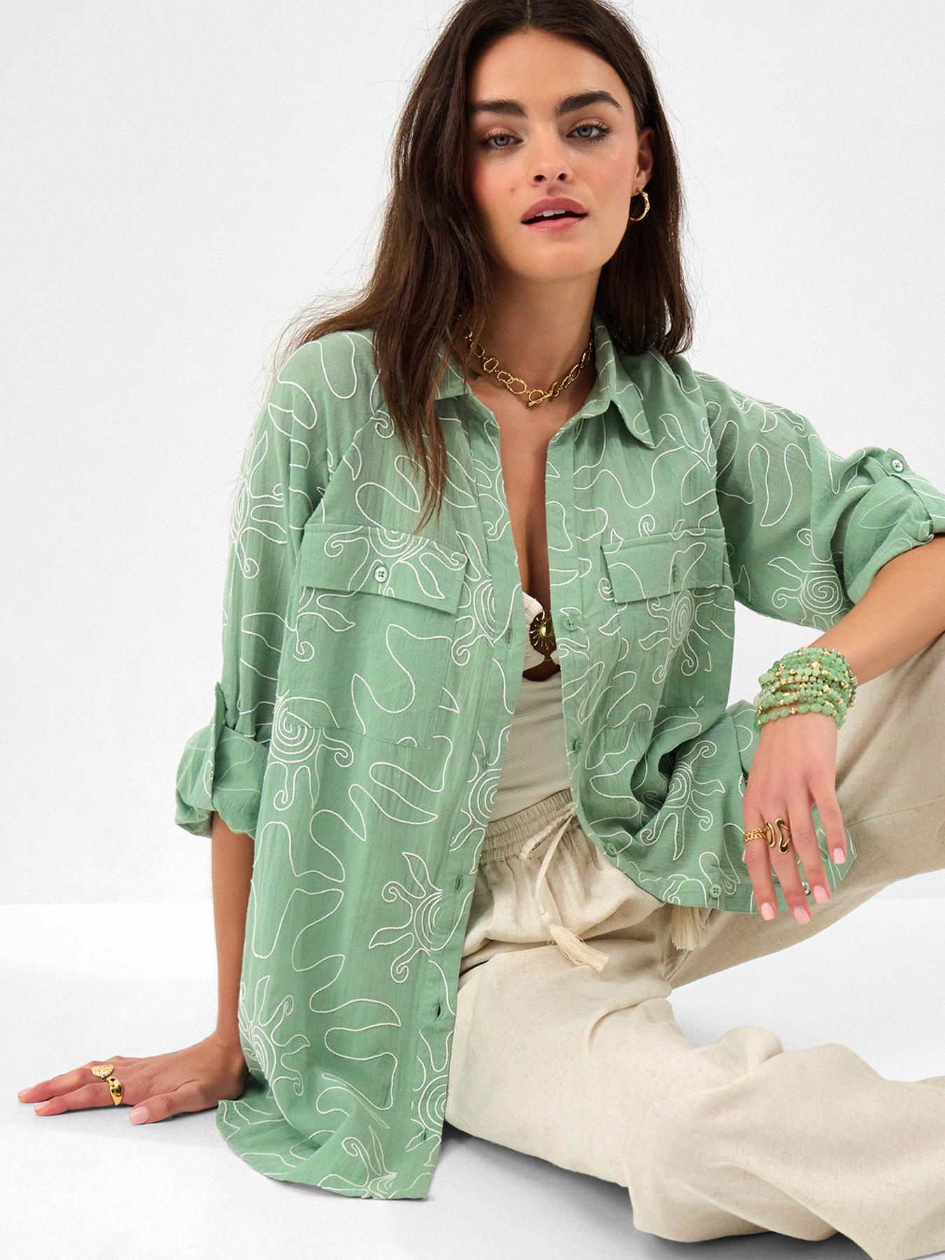 Image 3 of 5 of Accessorize Embroidered Beach Shirt&nbsp;- Green