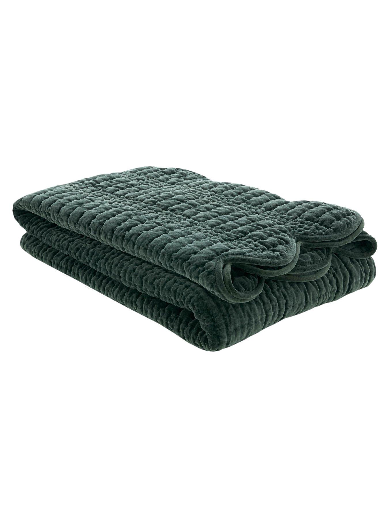 laura-ashley-scalloped-bedspread-180cm-x-235cmback
