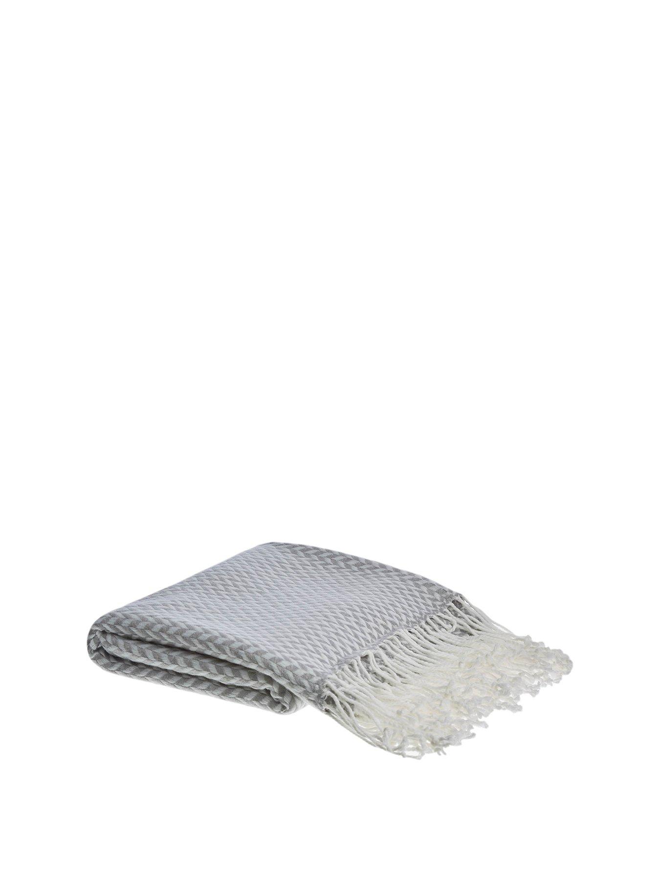 Image 2 of 2 of Laura Ashley Arya Throw 140x180cm