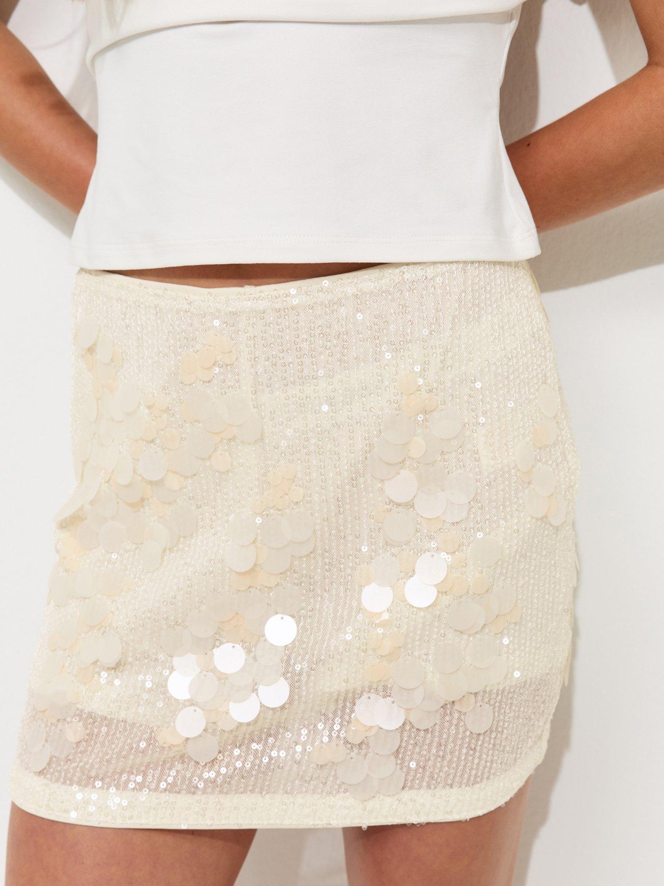 Image 5 of 6 of New Look 915 Girls Scattered Sequin Skort - Cream
