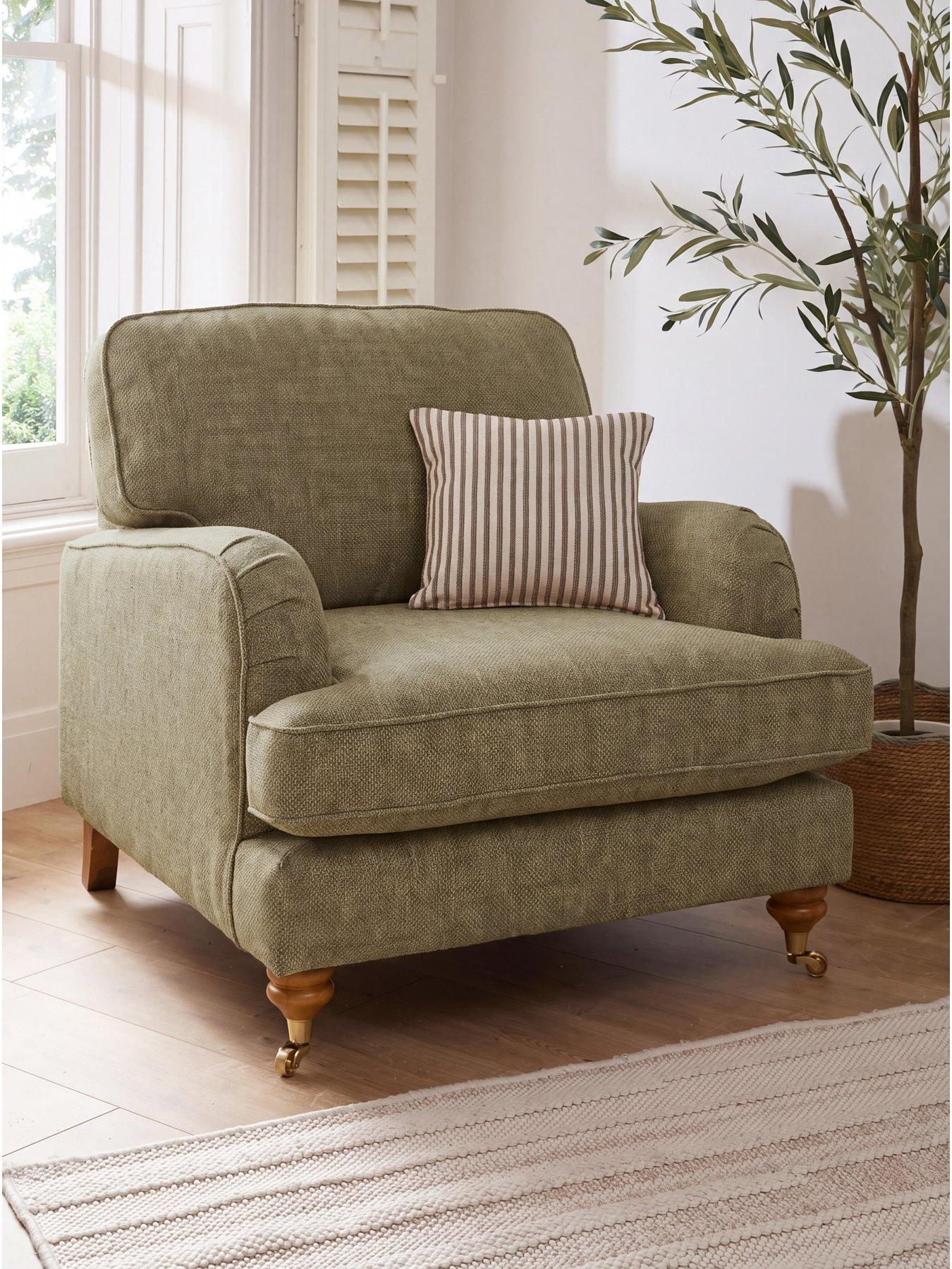 The Very Collection Bay Plain Chair