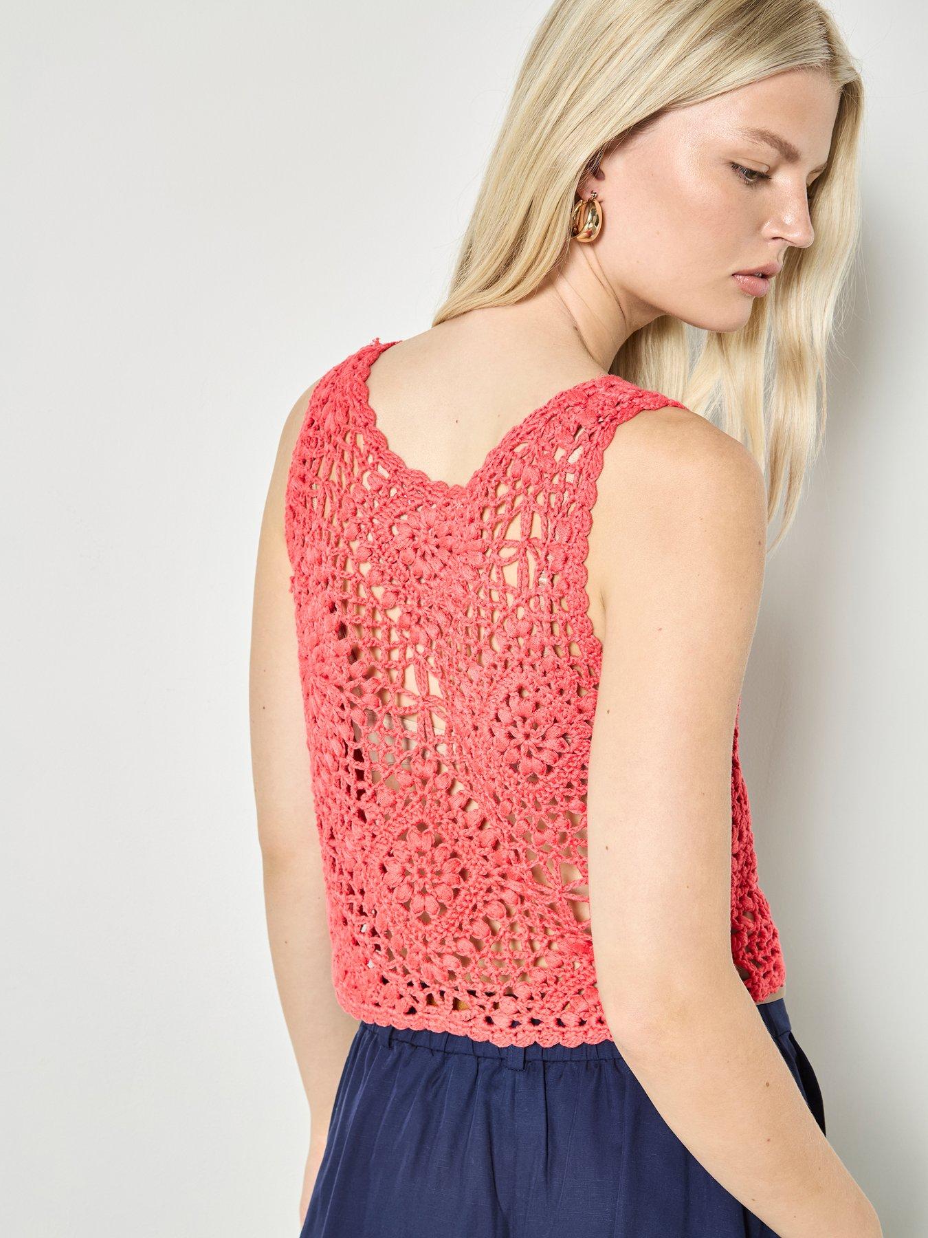 apricot-diamond-hand-knit-crop-top-redstillFront