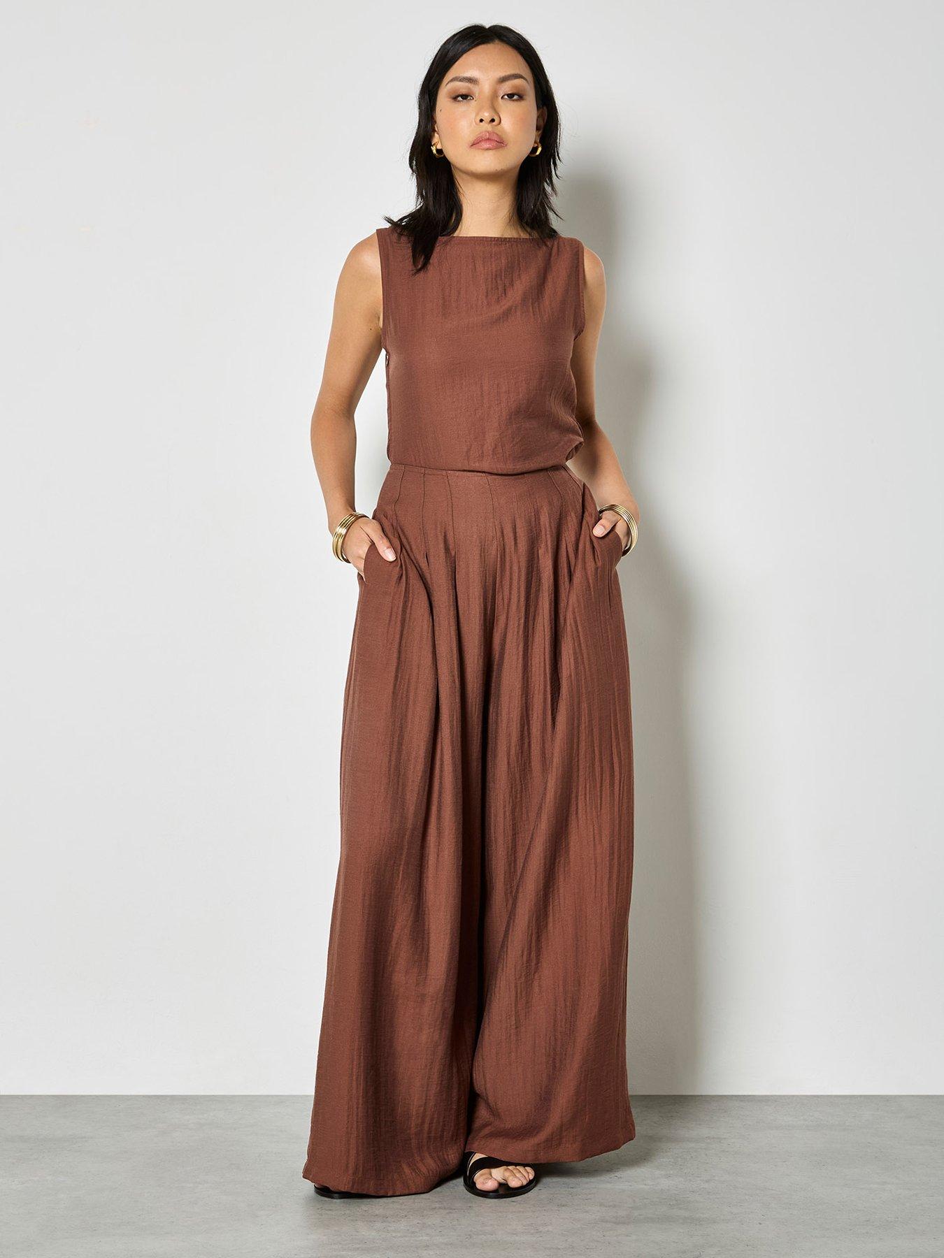 Image 3 of 5 of Apricot 3 Pleat Twill Wide Leg Trousers - Brown