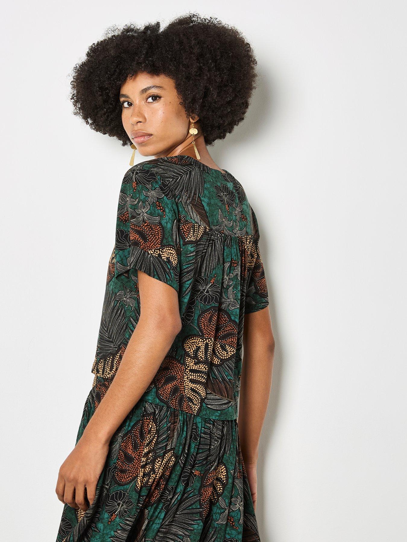 Image 2 of 4 of Apricot Cropped Palm Print Shirt