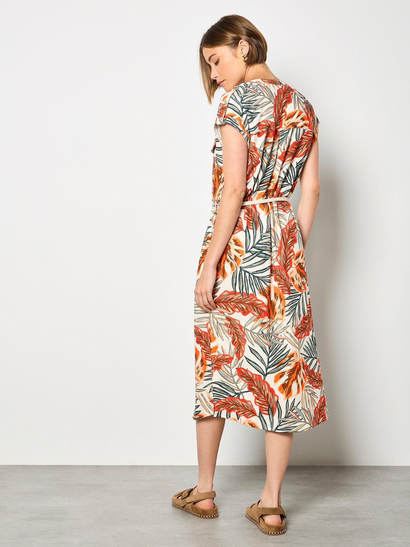 apricot-painted-banana-leaf-dress-greenstillFront