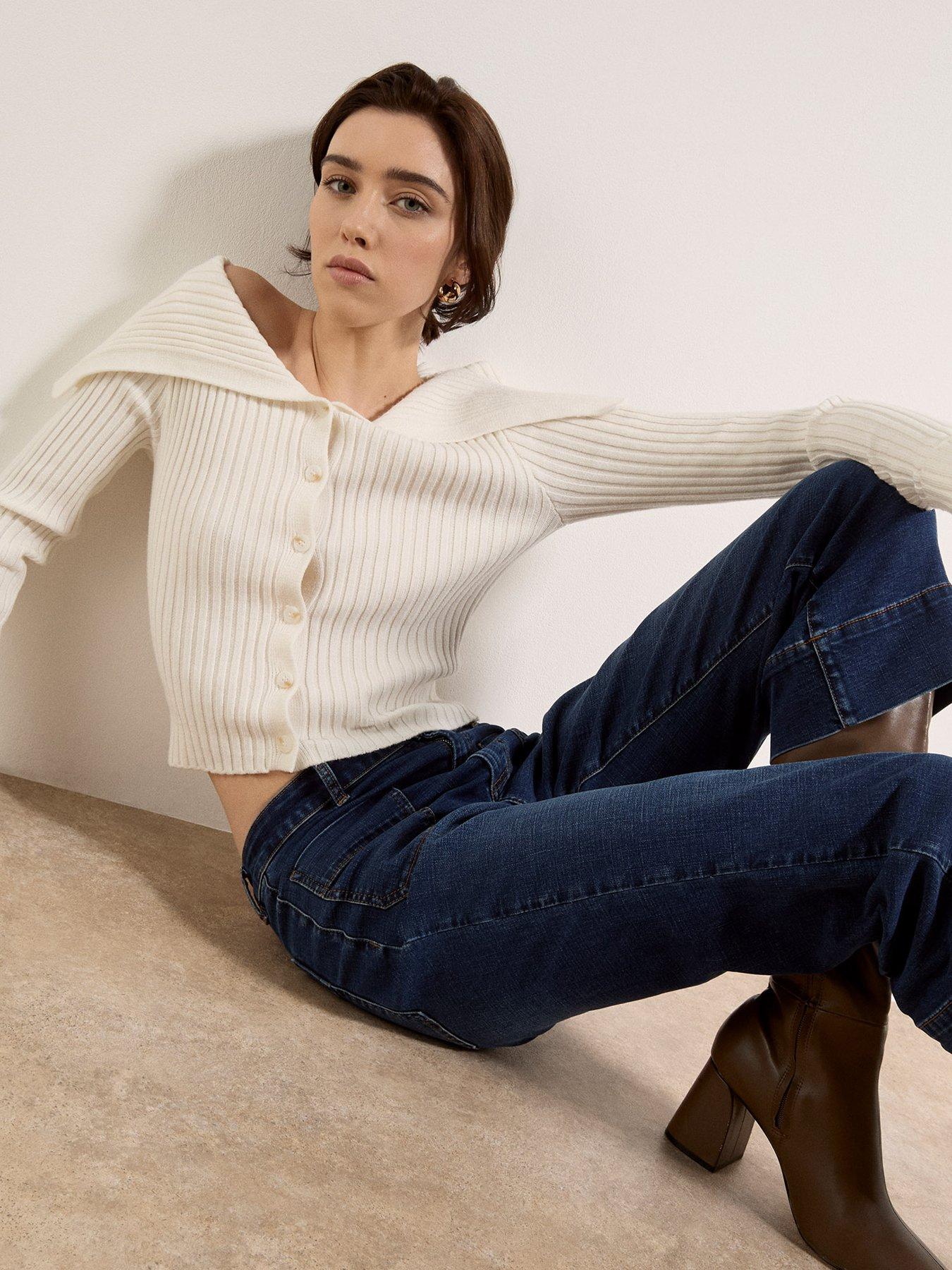 Image 6 of 7 of Apricot Ani Cropped Pocket Front Jean