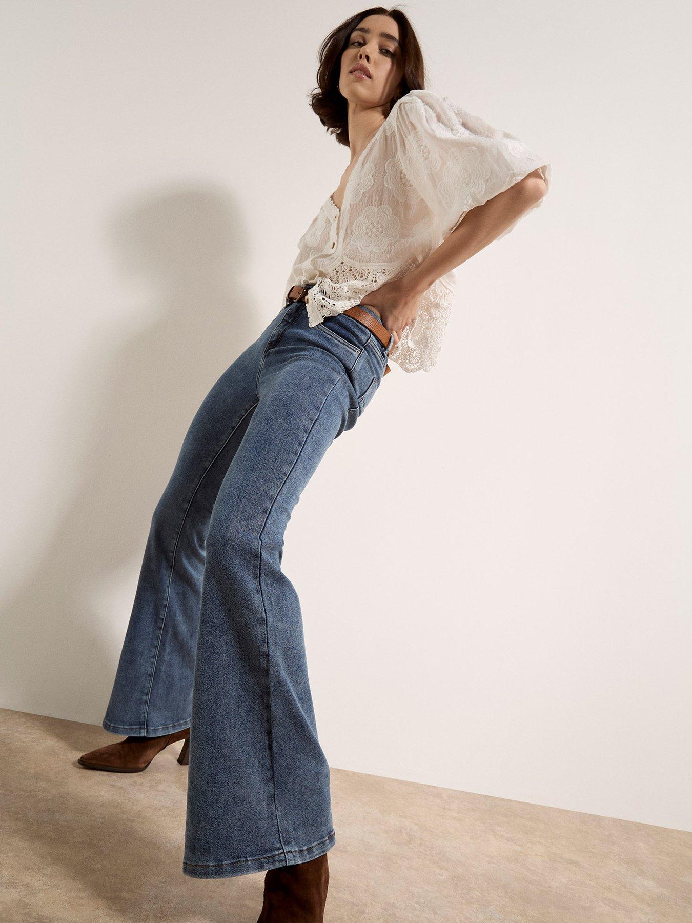 apricot-lulu-mid-rise-flared-jeans-blueback