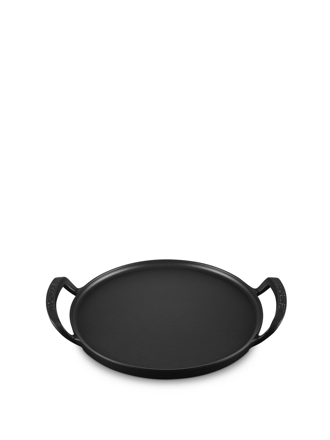 Image 2 of 5 of Le Creuset Le Creuset Cast Iron Bbq Round Pizza Pan 35cm Satin Black