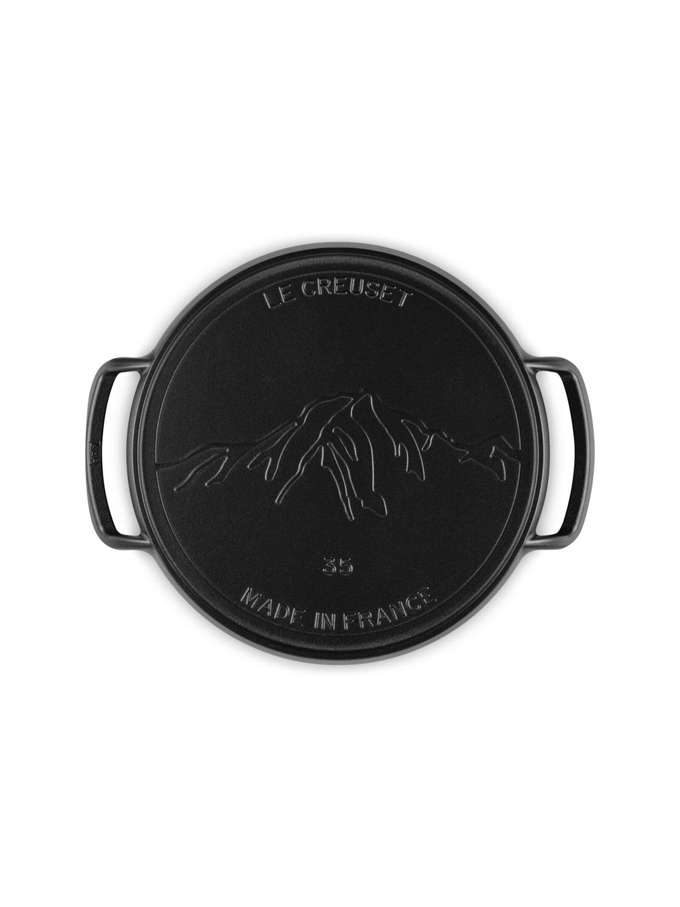 Image 5 of 5 of Le Creuset Le Creuset Cast Iron Bbq Round Pizza Pan 35cm Satin Black
