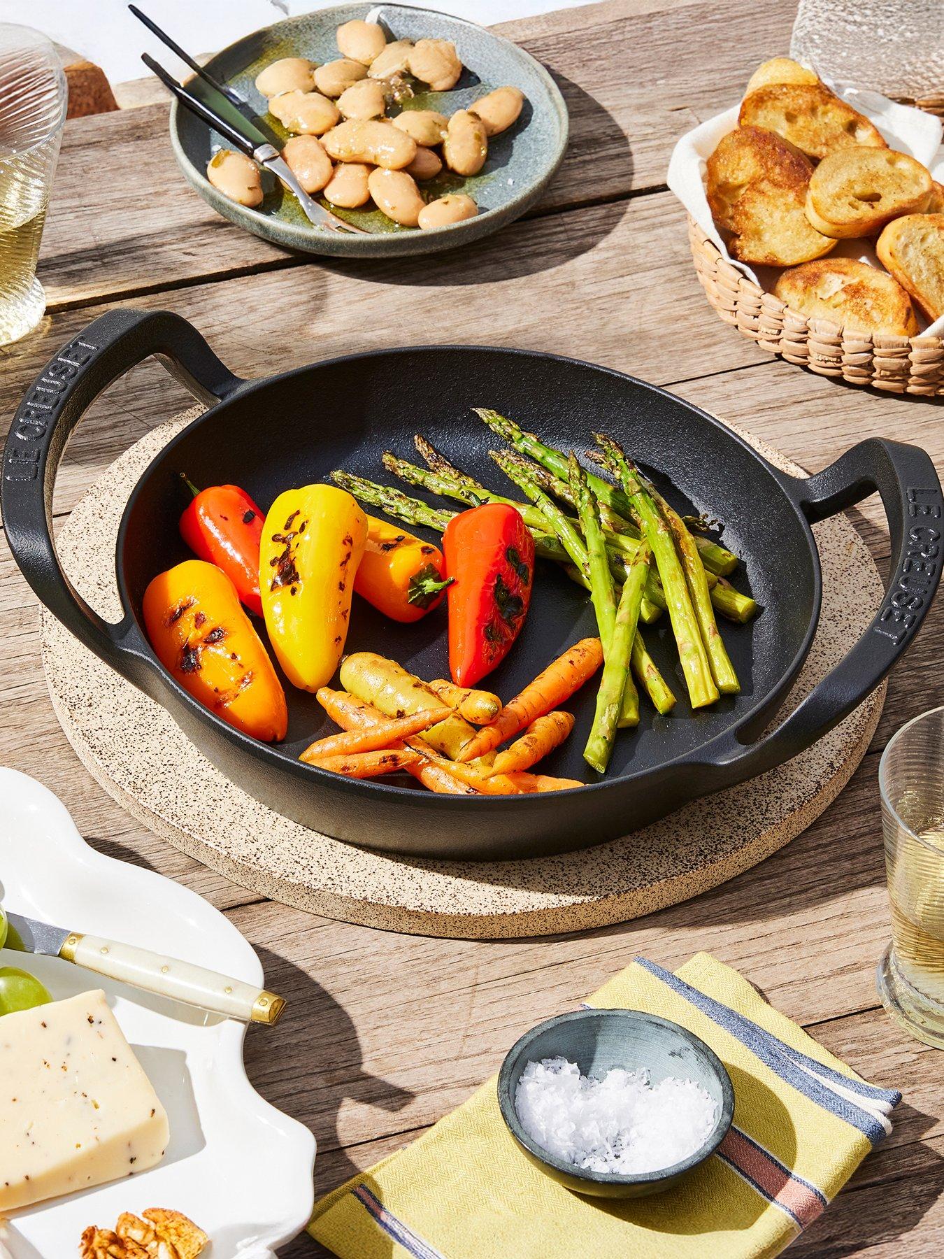 Le Creuset Le Creuset Cast Iron Bbq Round Skillet 25cm Satin Black
