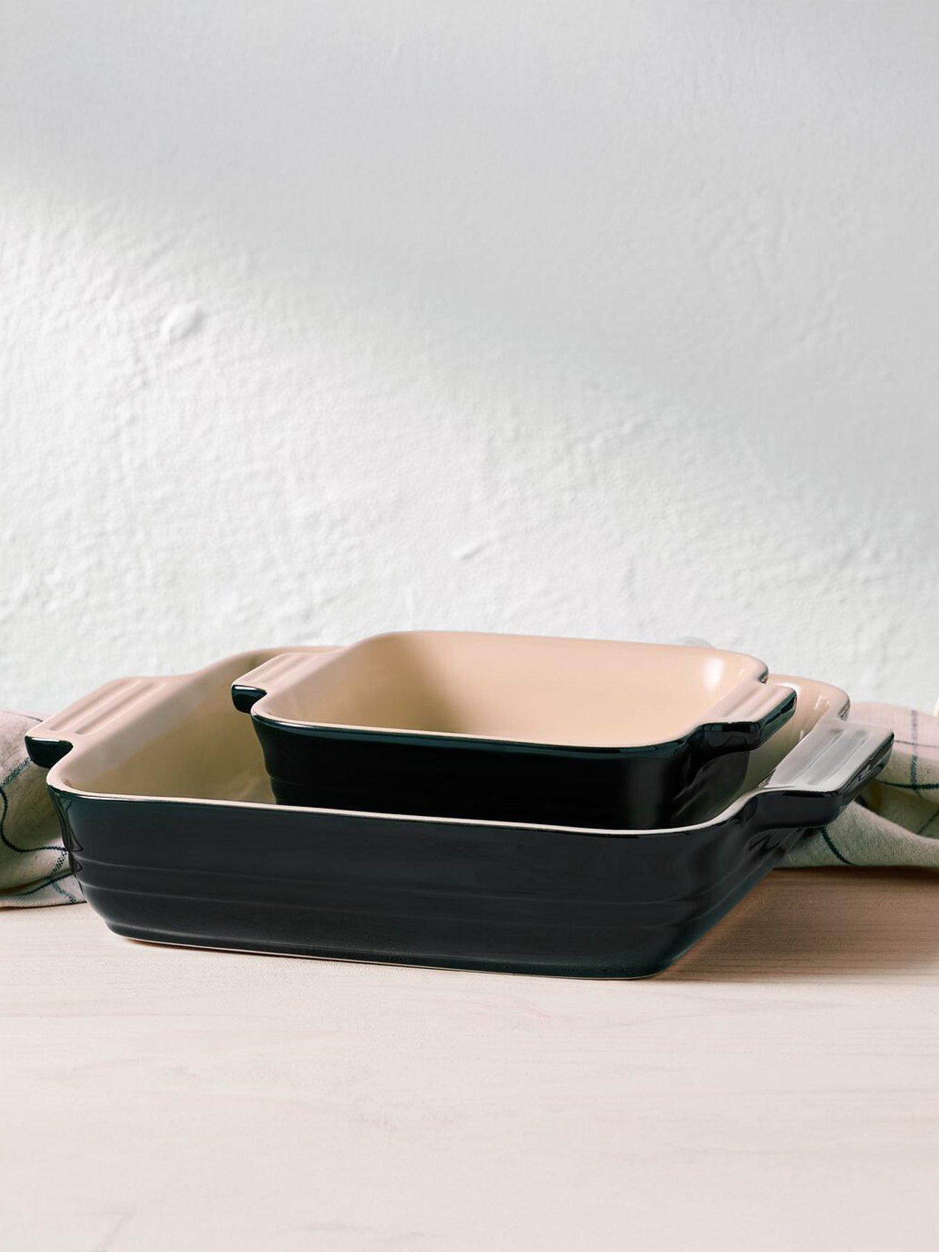 Le Creuset Set Of 2 Classic Square Dishes 14Cm And 23Cm in Black