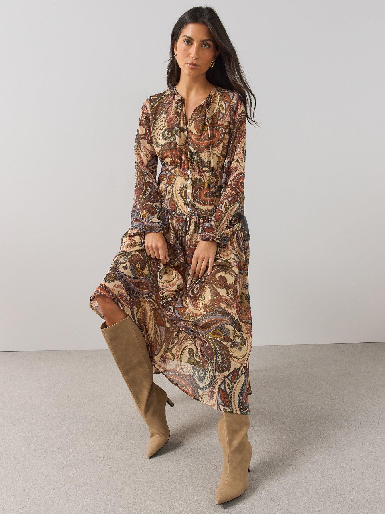Image 5 of 6 of The Very Collection V Neck Georgette Floaty Midaxi Dress