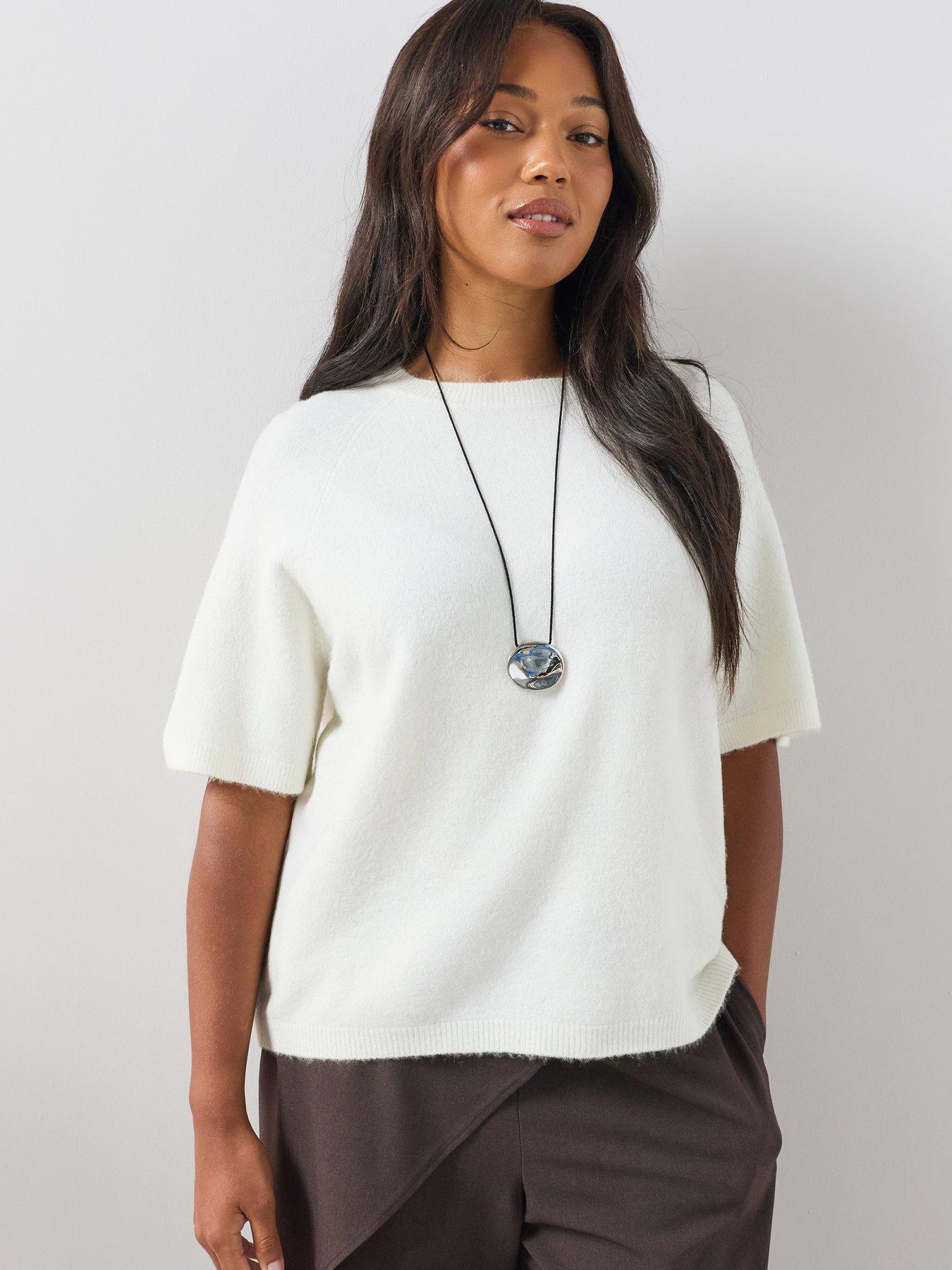 Image 5 of 6 of The Very Collection Curve Short Sleeve Knitted Jumper - Ivory