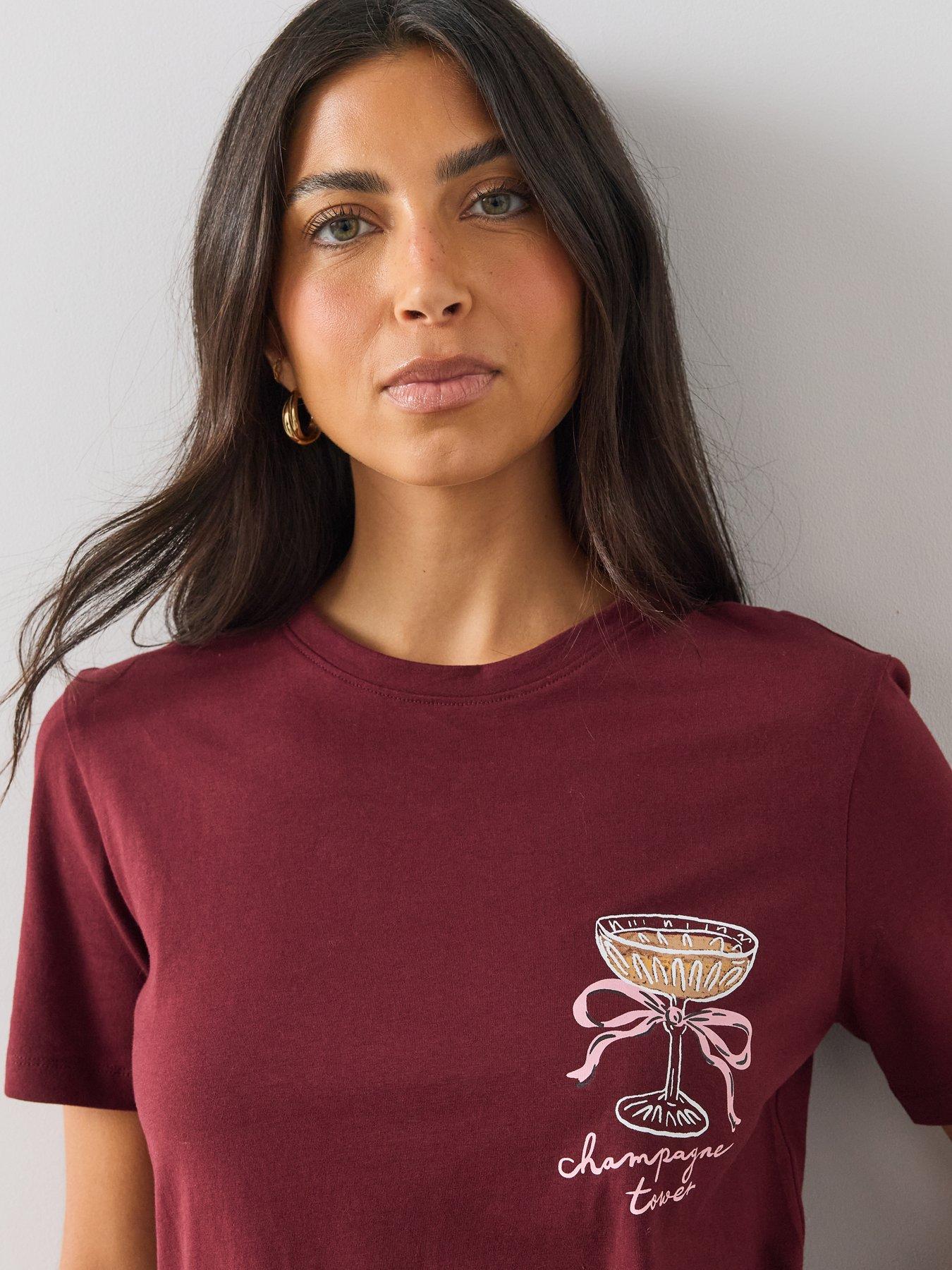 Image 4 of 6 of The Very Collection Womens Martini Graphic Crew Neck T-Shirt - Burgundy