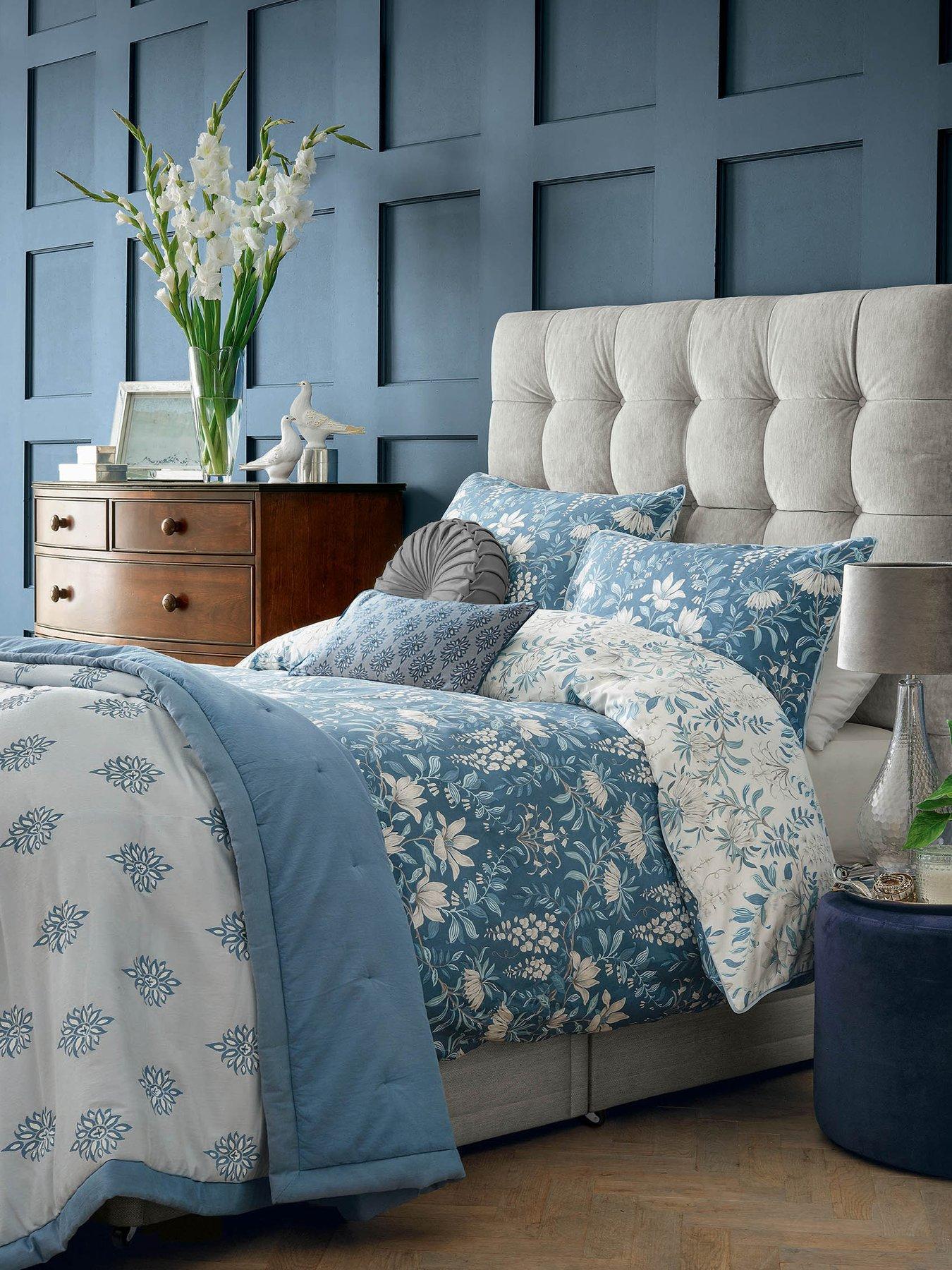 Image 1 of 2 of Laura Ashley Parterre Quilt Set Seaspray