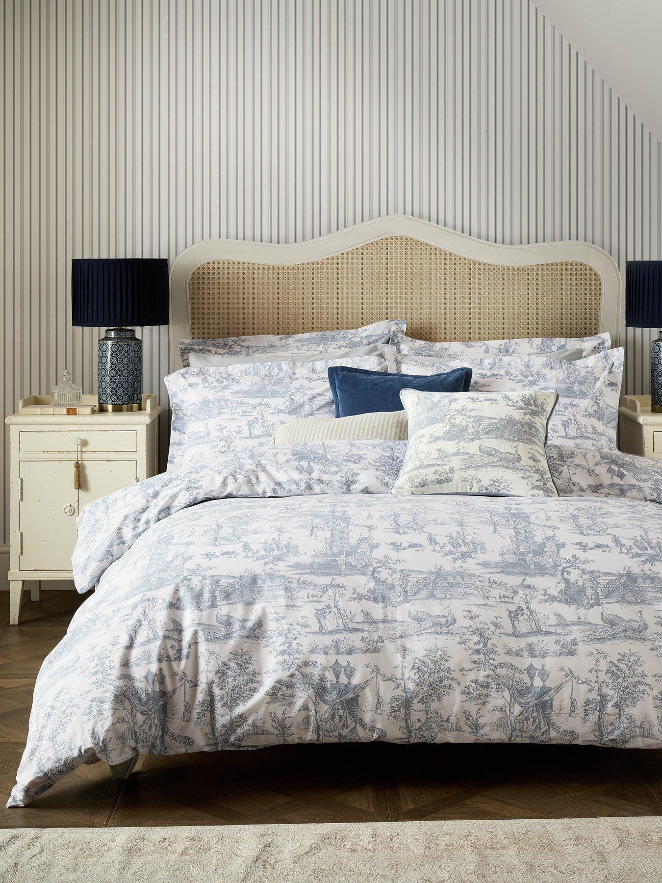 Laura Ashley Braysmith Toile Quilt Set 260x220cm Chambray Blue