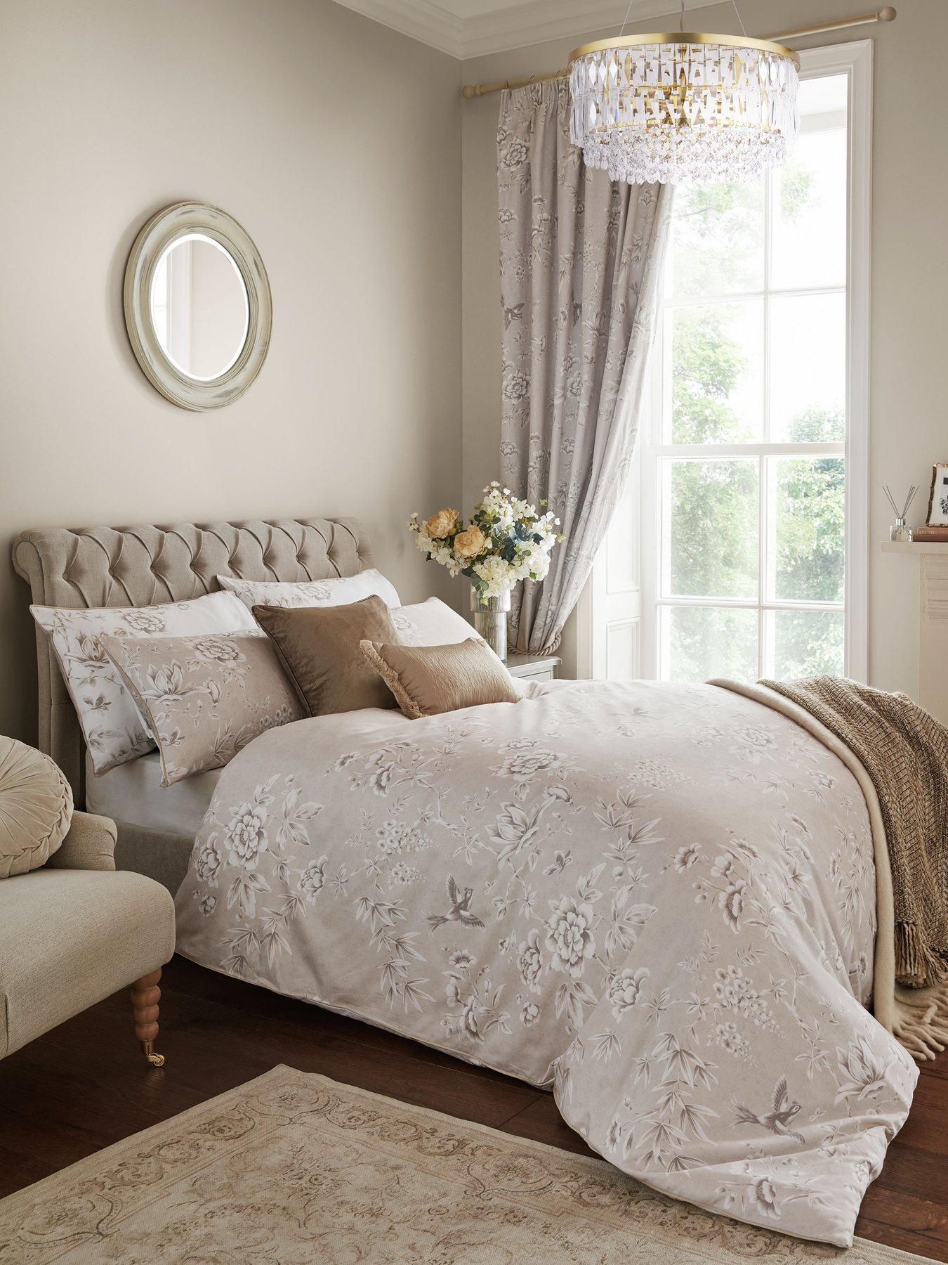 Laura Ashley Rowsham Garden Standard Pillowcase Pair 50cmx75cm Natural